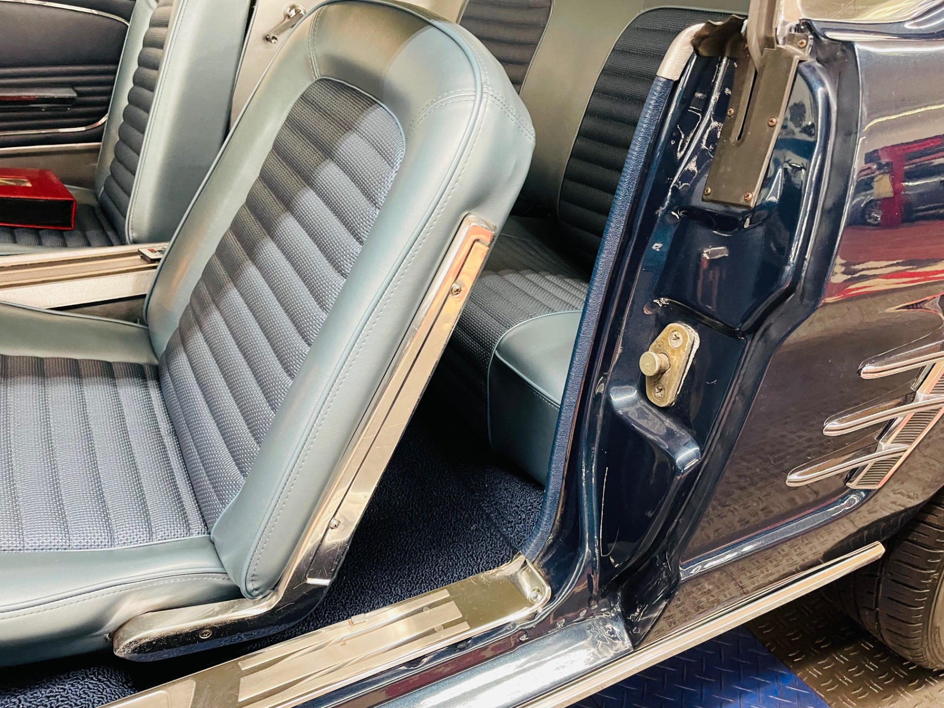 Used 1966 Ford Mustang - 289 V8 - AUTO TRANS - MODERN A/C - SEE VIDEO | Mundelein, IL