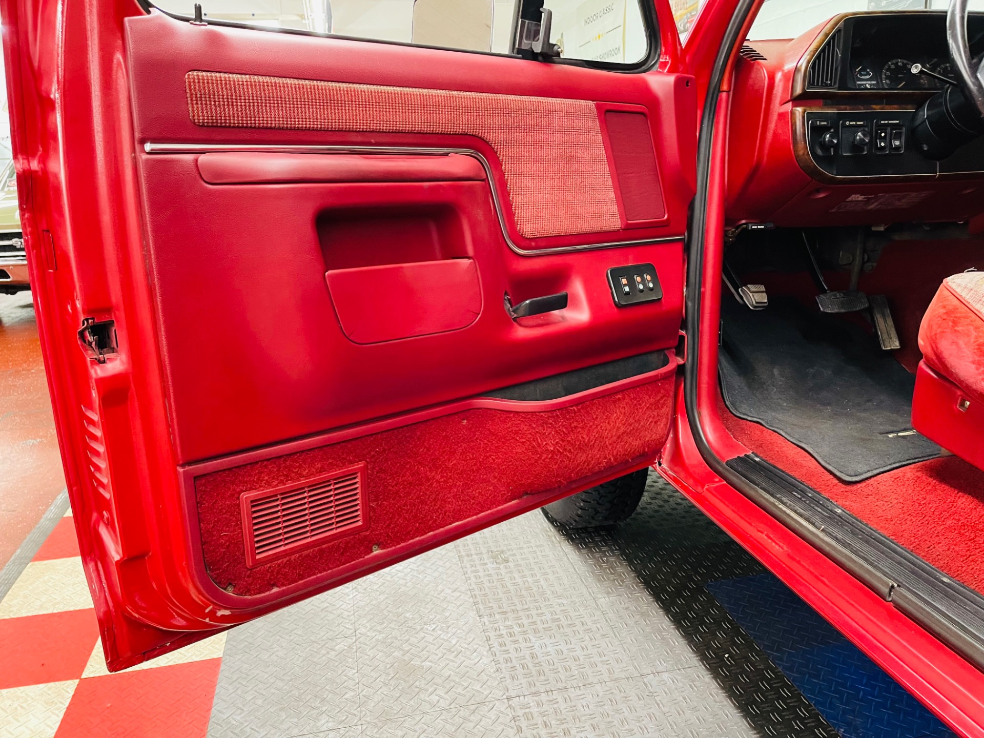 Used 1990 Ford Bronco XLT - SEE VIDEO | St. Petersburg, FL