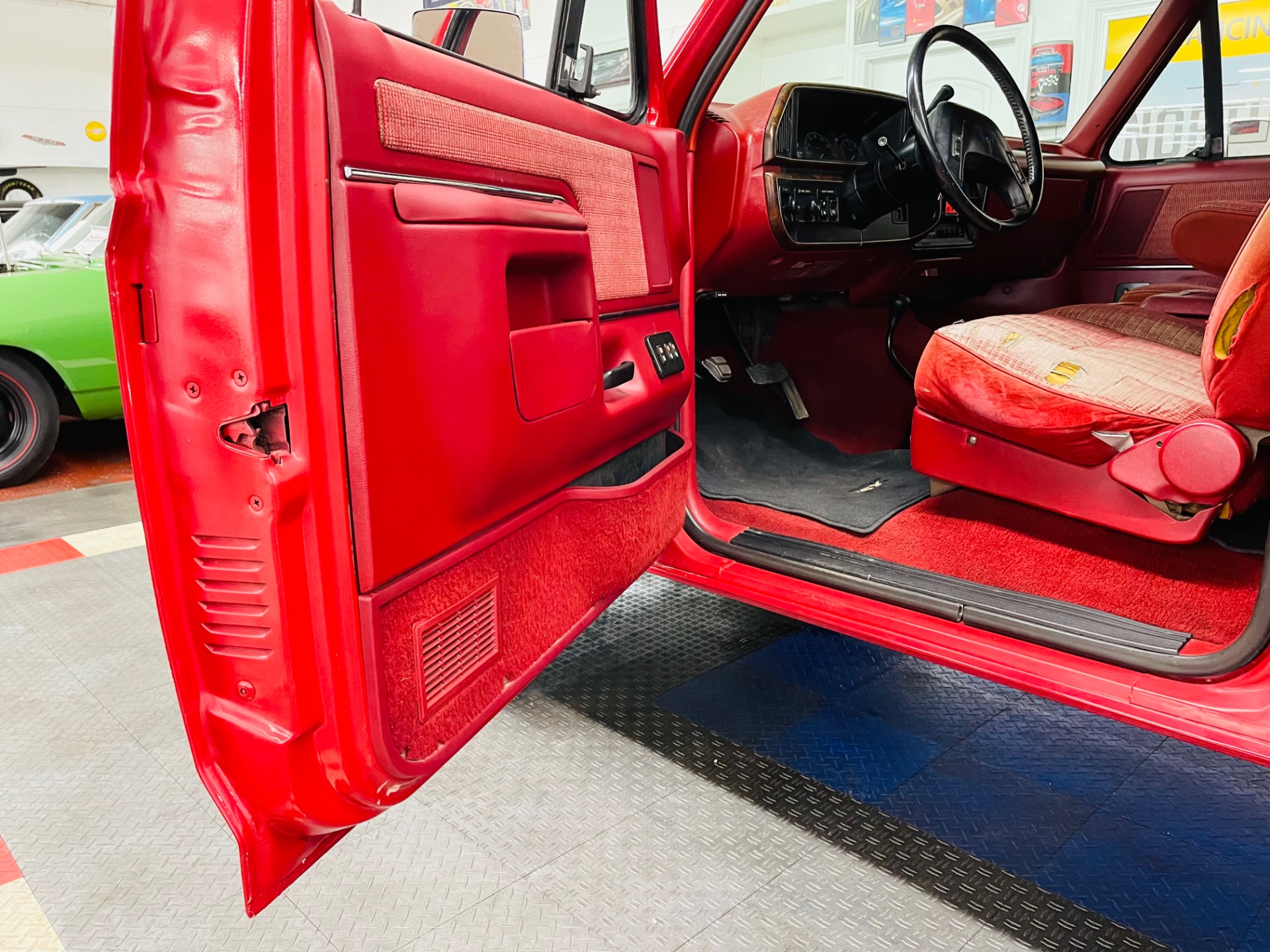 Used 1990 Ford Bronco XLT - SEE VIDEO | St. Petersburg, FL
