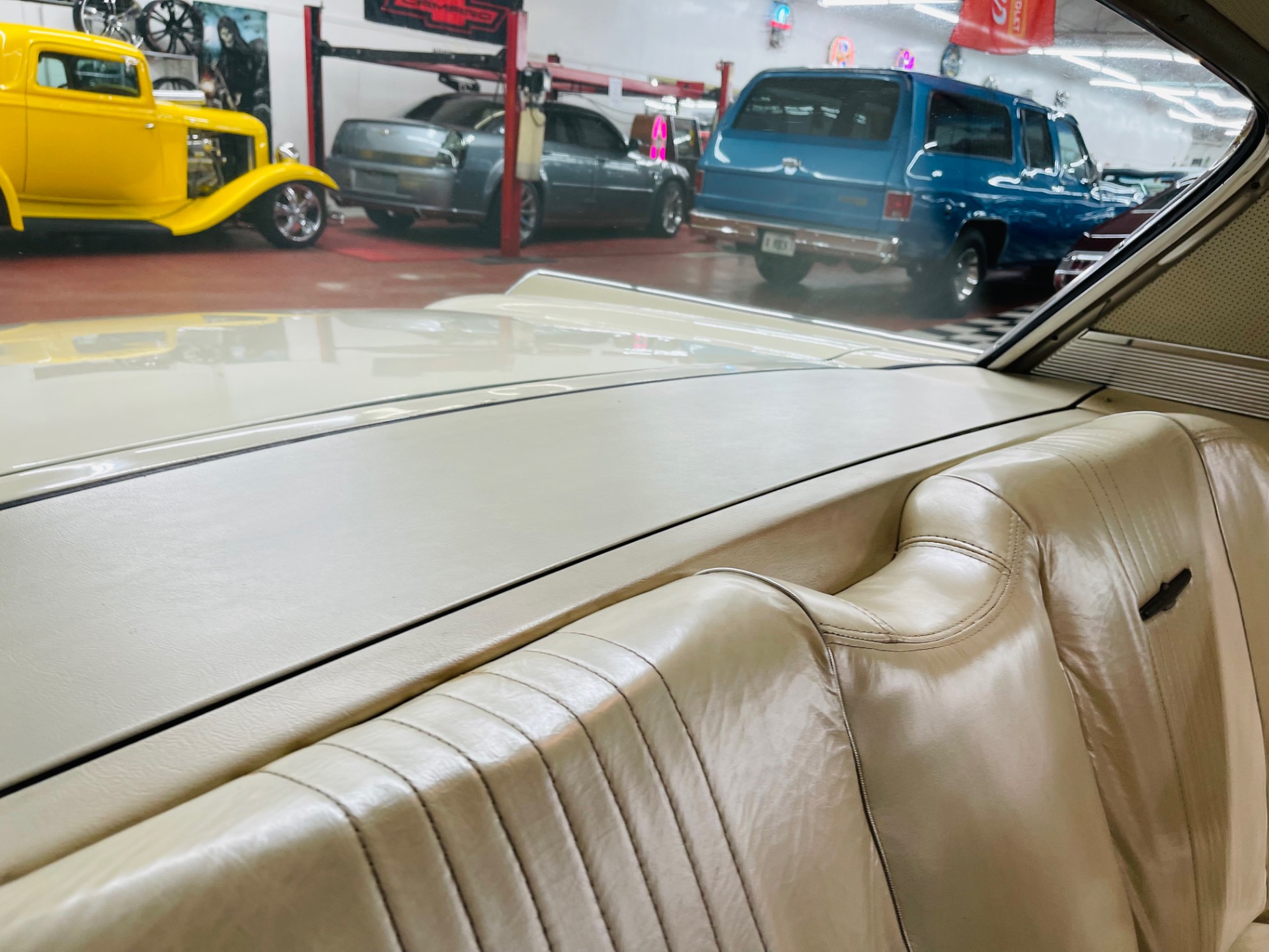 Used 1963 Ford Thunderbird - SPECIAL EDITION PRINCIPALITY OF MONACO - SEE VIDEO | St. Petersburg, FL