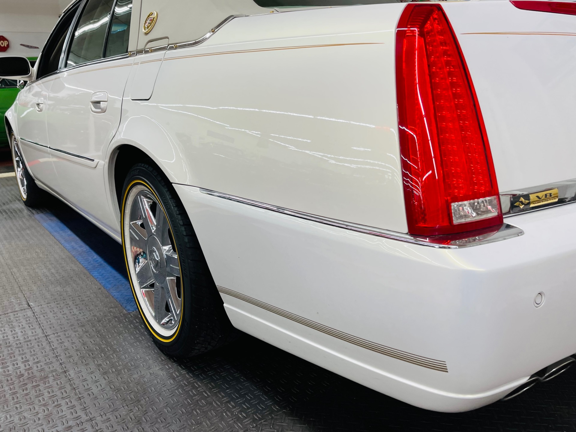 Used 2007 Cadillac DTS - VERY CLEAN - WELL MAINTAINED - SEE VIDEO | St. Petersburg, FL