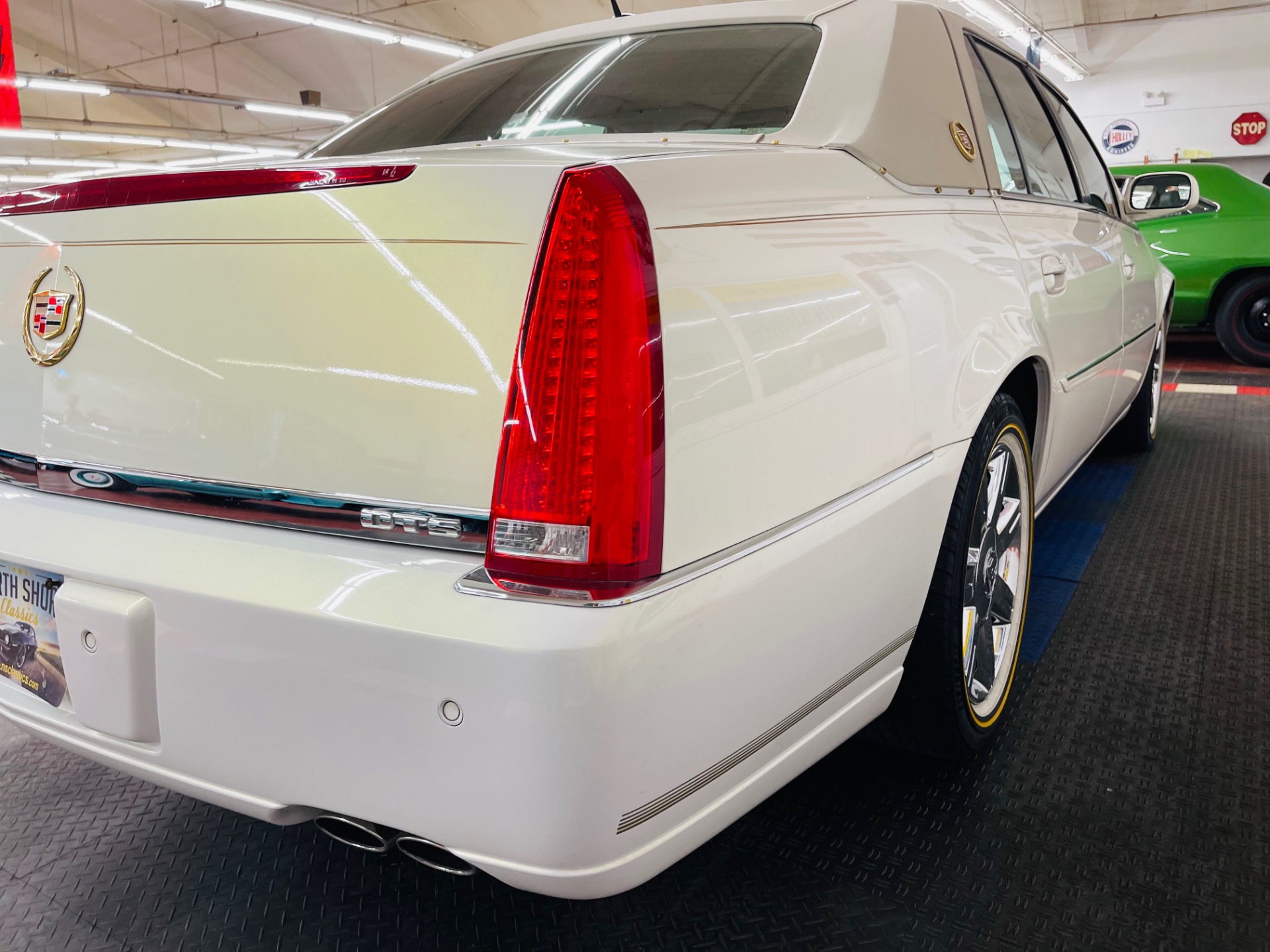 Used 2007 Cadillac DTS - VERY CLEAN - WELL MAINTAINED - SEE VIDEO | St. Petersburg, FL