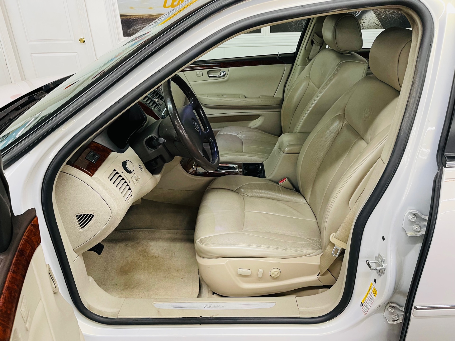 Used 2007 Cadillac DTS - VERY CLEAN - WELL MAINTAINED - SEE VIDEO | St. Petersburg, FL
