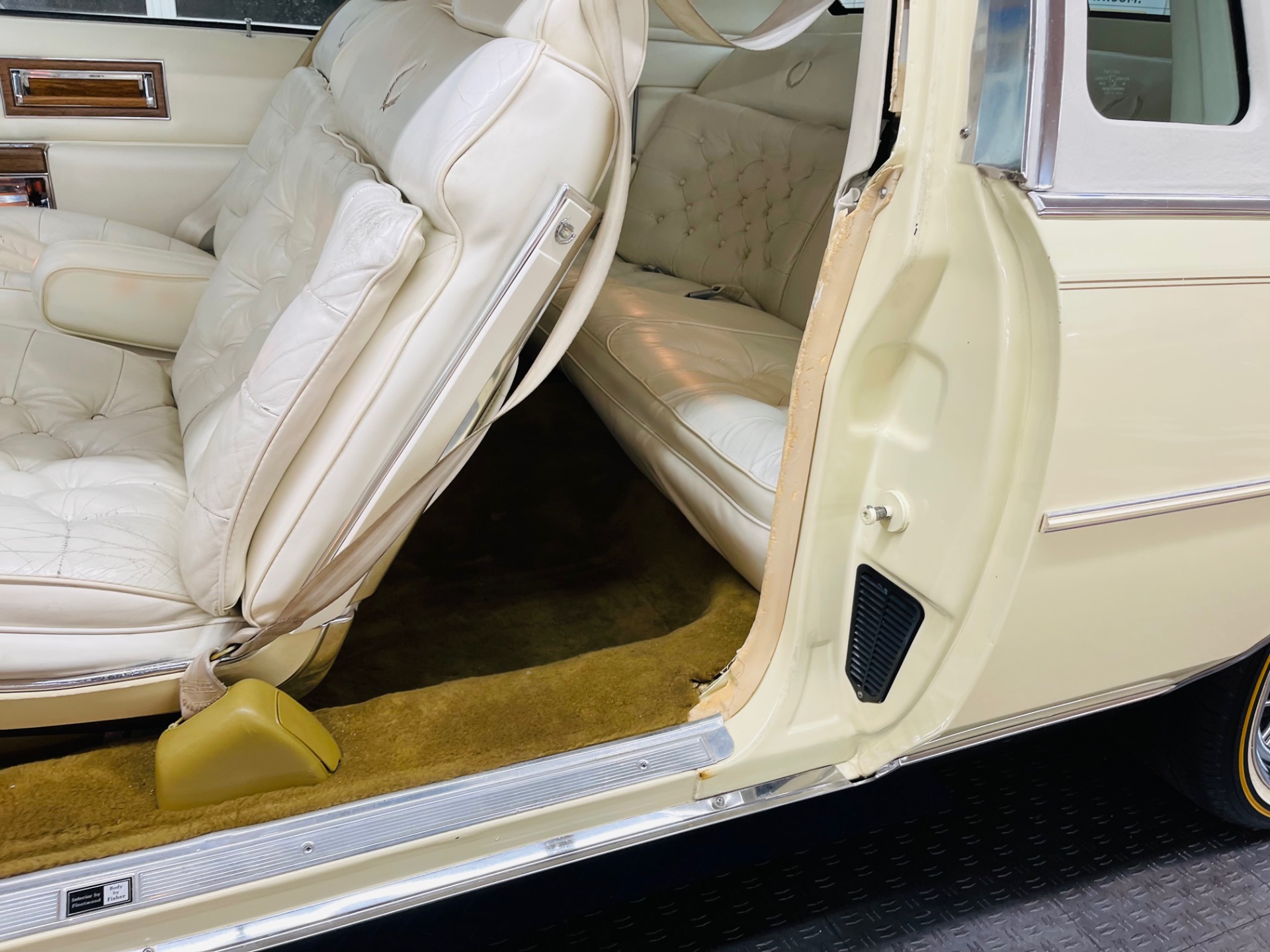 Used 1983 Cadillac Fleetwood Brougham - 2 DOOR SEDAN - VERY CLEAN - LOW MILES - SEE VIDEO | Mundelein, IL
