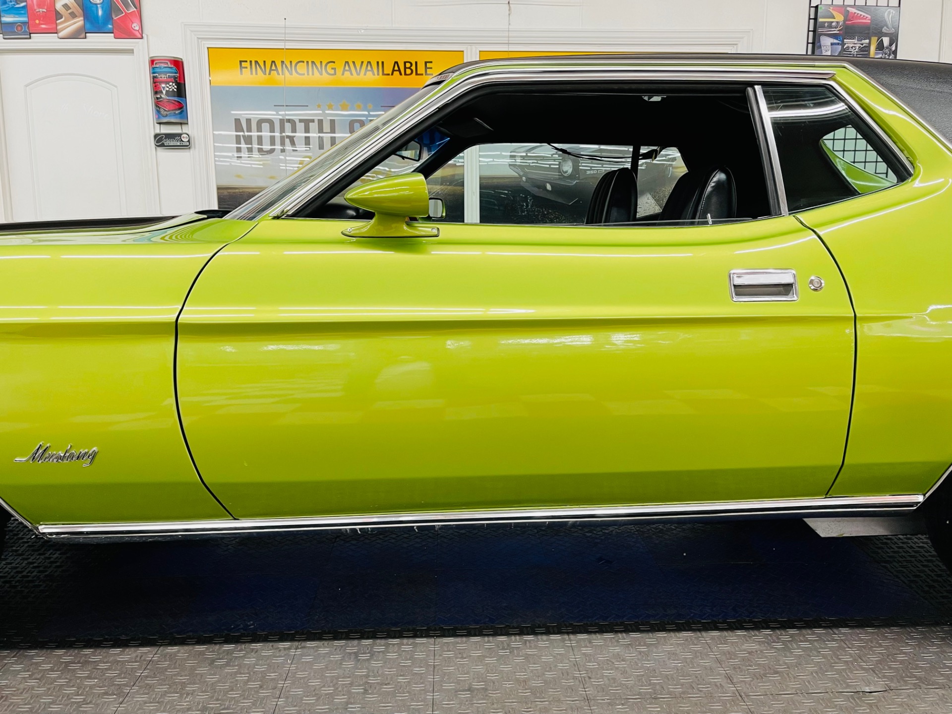 Used 1972 Ford Mustang - GRANDE COUPE - 302 V8 ENGINE - | Mundelein, IL
