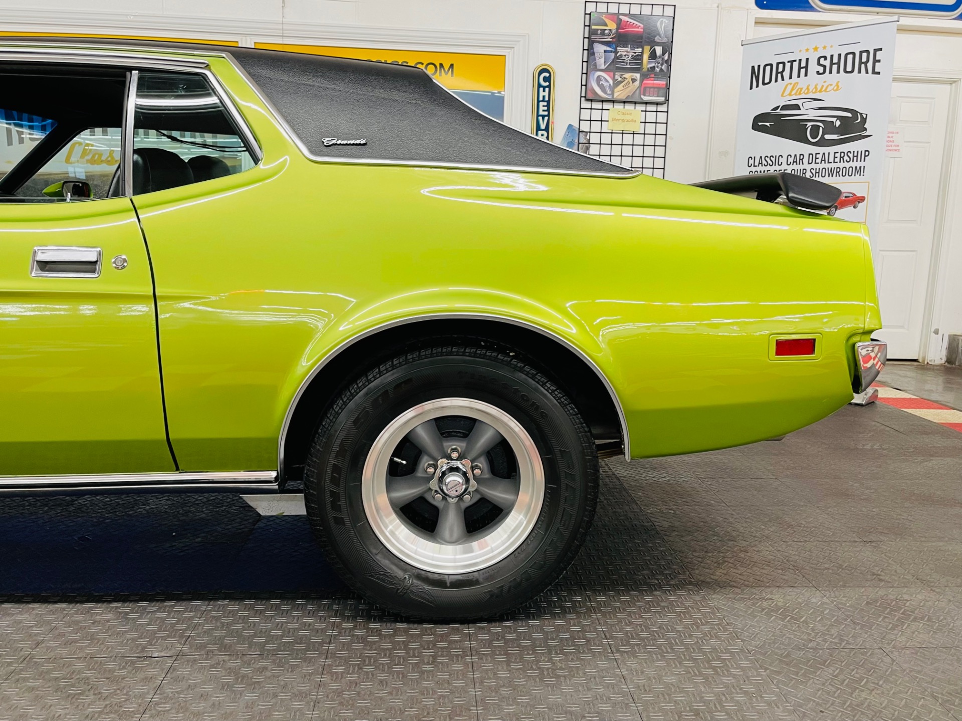 Used 1972 Ford Mustang - GRANDE COUPE - 302 V8 ENGINE - | Mundelein, IL