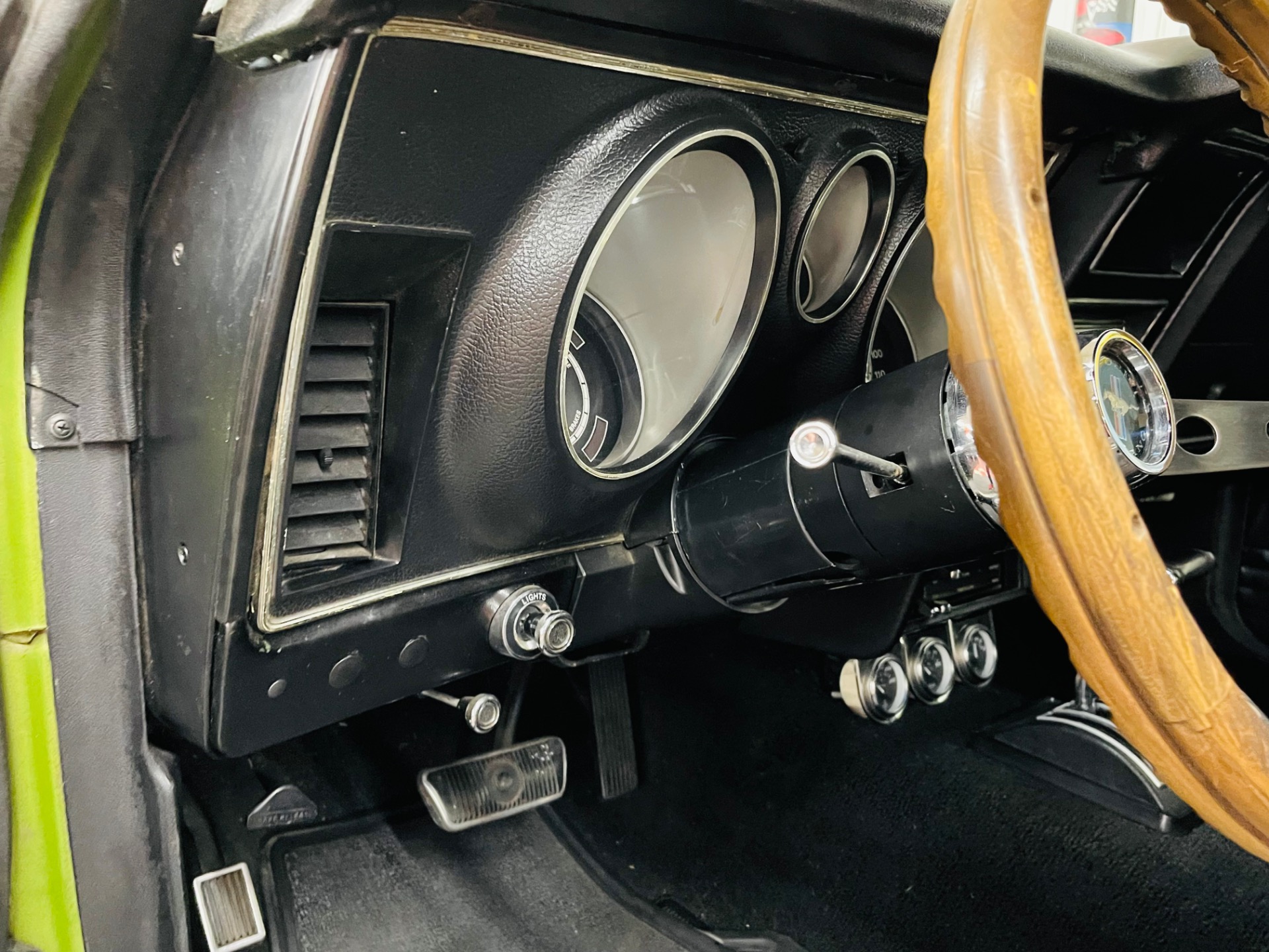 Used 1972 Ford Mustang - GRANDE COUPE - 302 V8 ENGINE - | Mundelein, IL