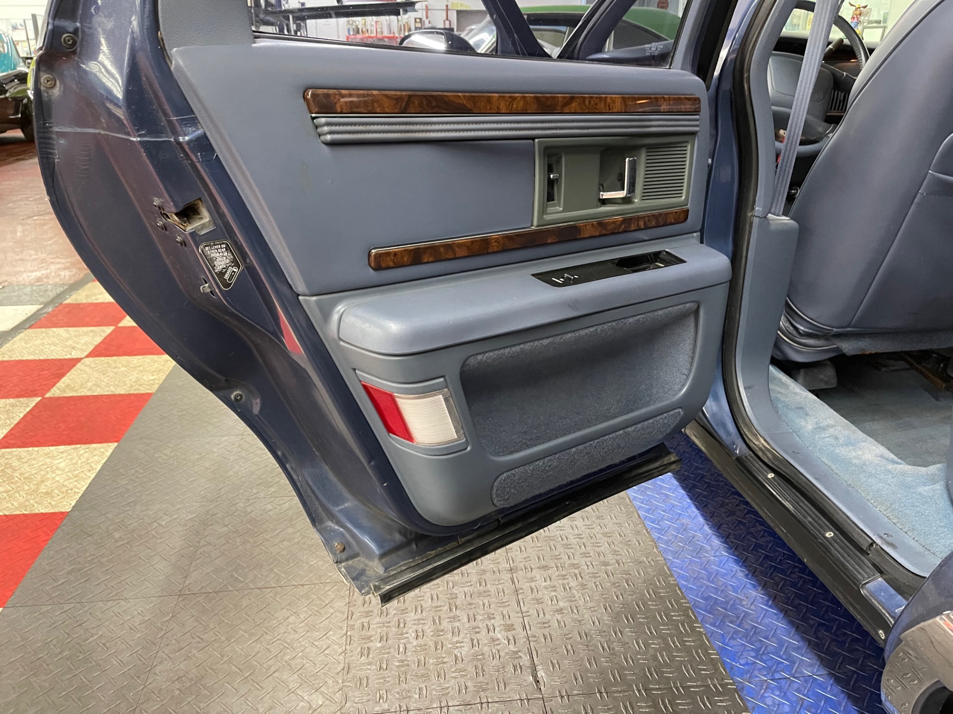 Used 1994 Buick Roadmaster - ESTATE WAGON - THIRD ROW SEAT - 5.7L - SEE VIDEO | St. Petersburg, FL