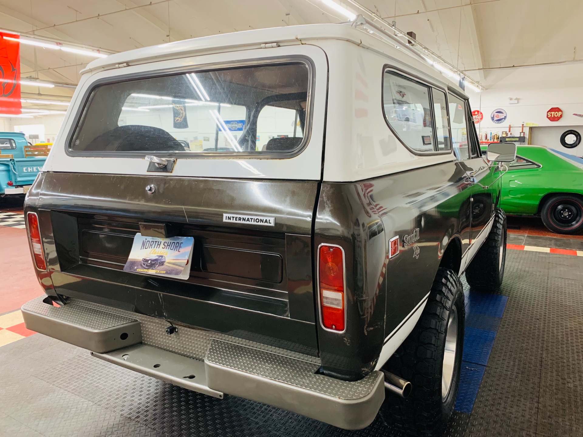 Used 1975 INTERNATIONAL SCOUT - MODERN UPGRADES - NEW INTERIOR - | Mundelein, IL