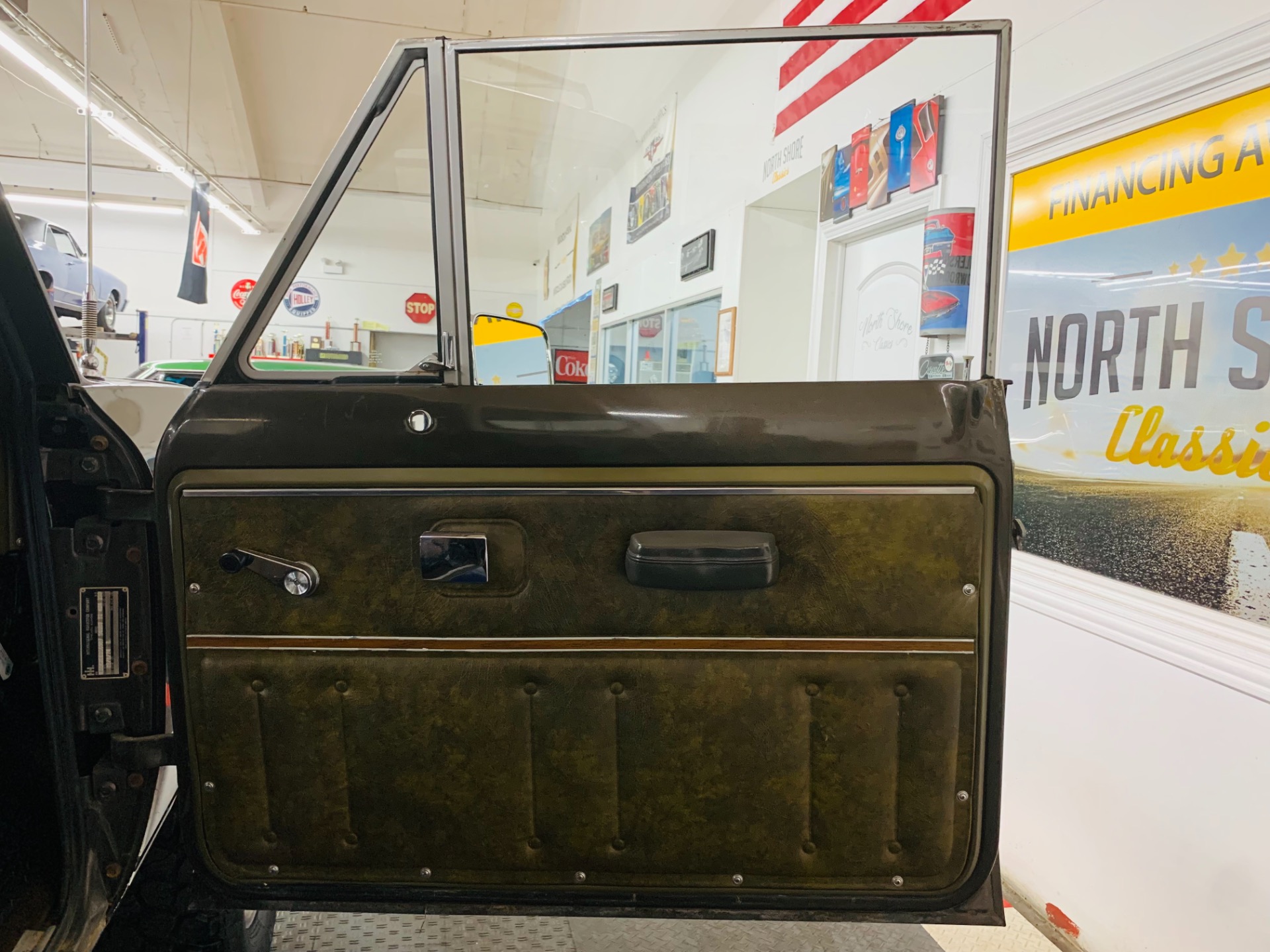 Used 1975 INTERNATIONAL SCOUT - MODERN UPGRADES - NEW INTERIOR - | Mundelein, IL