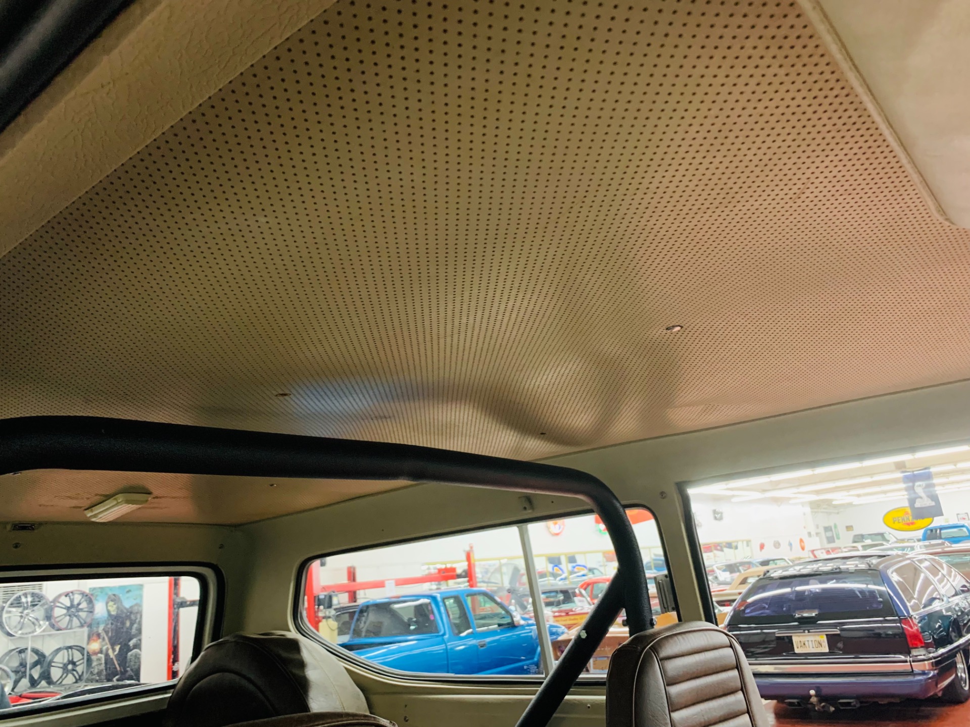 Used 1975 INTERNATIONAL SCOUT - MODERN UPGRADES - NEW INTERIOR - | Mundelein, IL