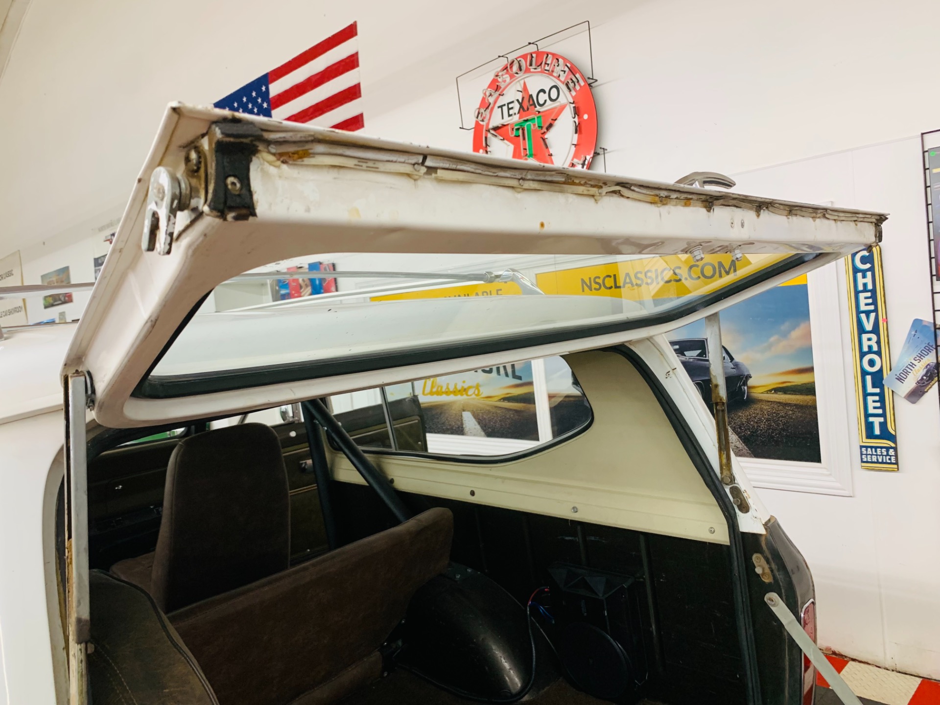 Used 1975 INTERNATIONAL SCOUT - MODERN UPGRADES - NEW INTERIOR - | Mundelein, IL