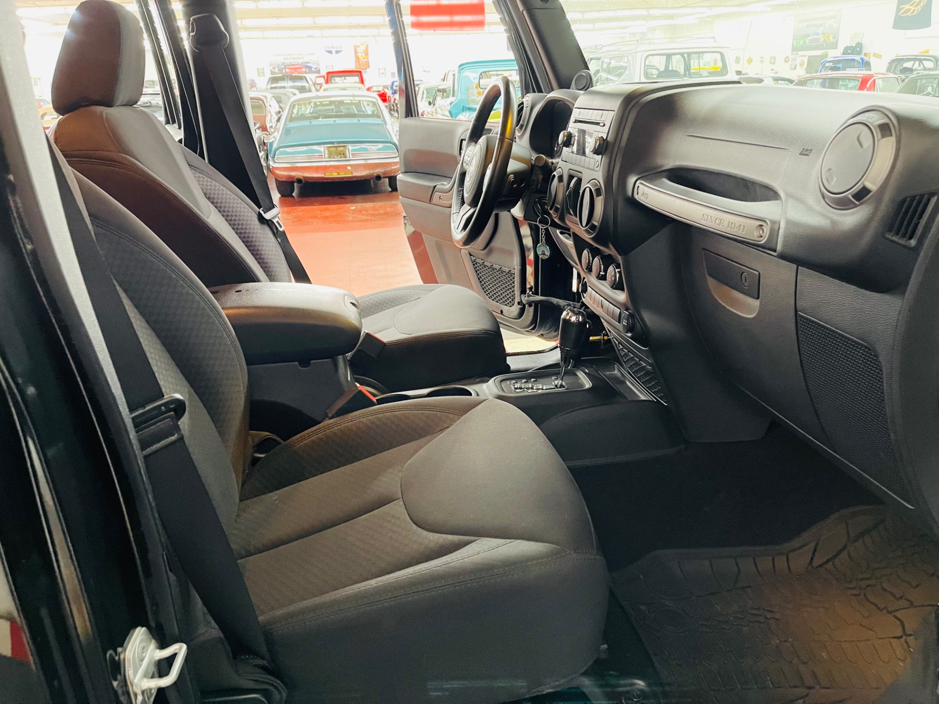 Used 2014 Jeep Wrangler Unlimited Sport - SEE VIDEO | Mundelein, IL