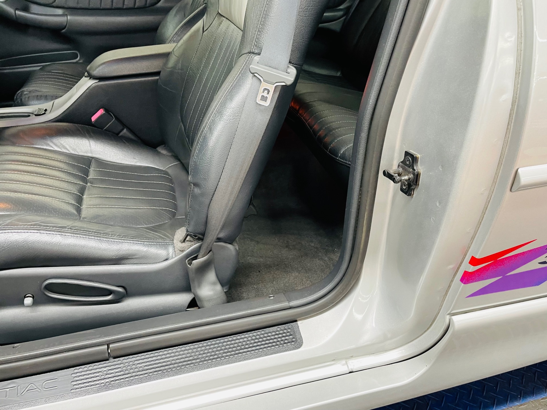 Used 2000 Pontiac Grand Prix - GTP - 2 DOOR - DAYTONA 500 EDITION - SEE VIDEO | Mundelein, IL