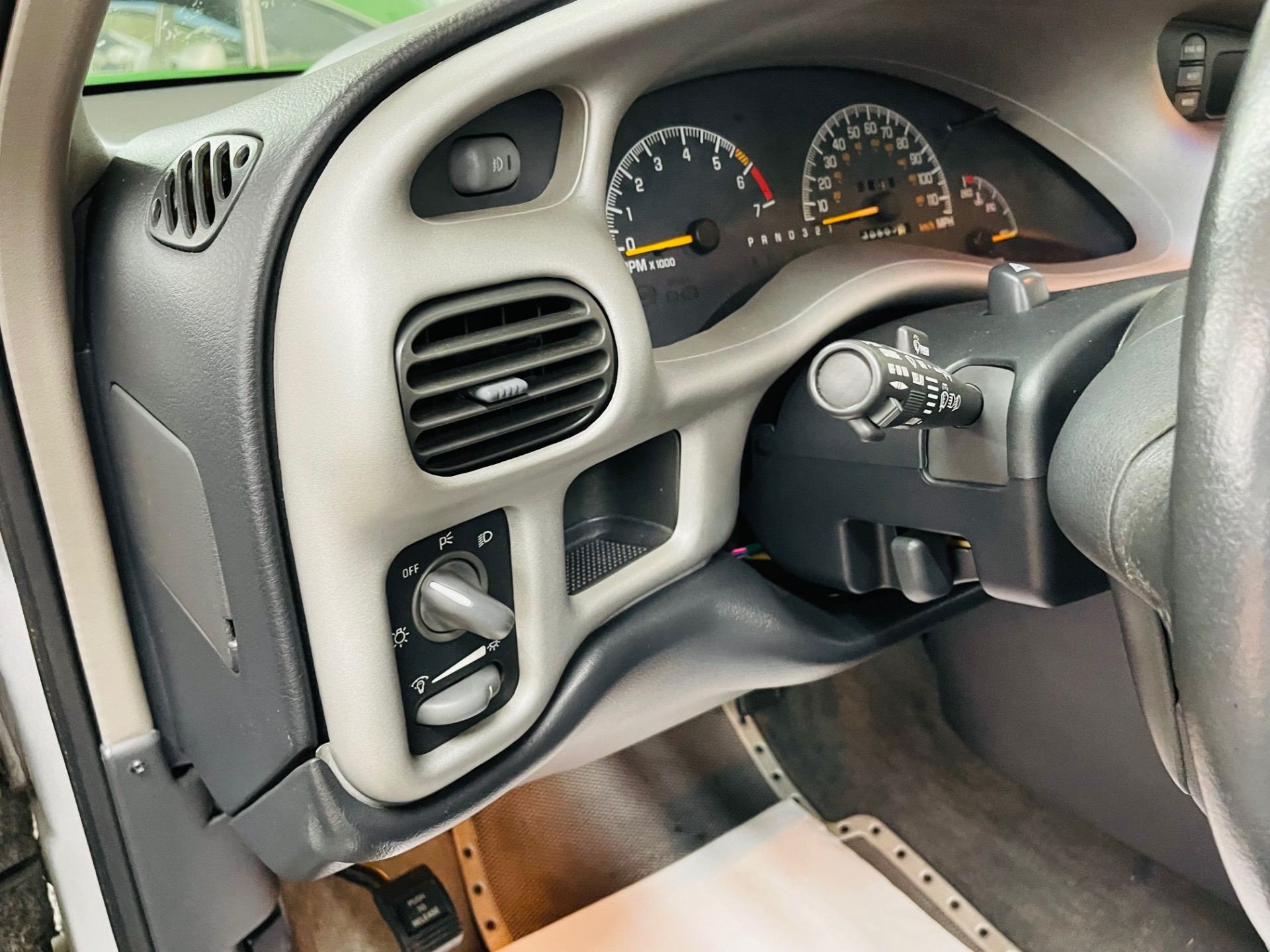 Used 2000 Pontiac Grand Prix - GTP - 2 DOOR - DAYTONA 500 EDITION - SEE VIDEO | Mundelein, IL