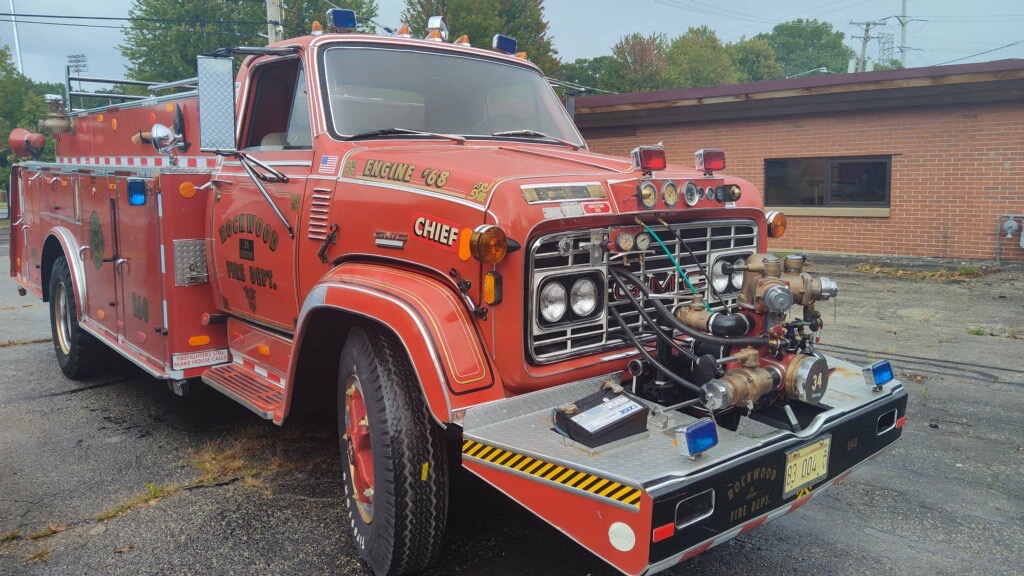 1968 GMC Firetruck 4