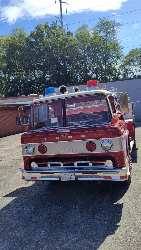 Used 1969 Ford 850 Firetruck Great Running and driving Truck | Mundelein, IL