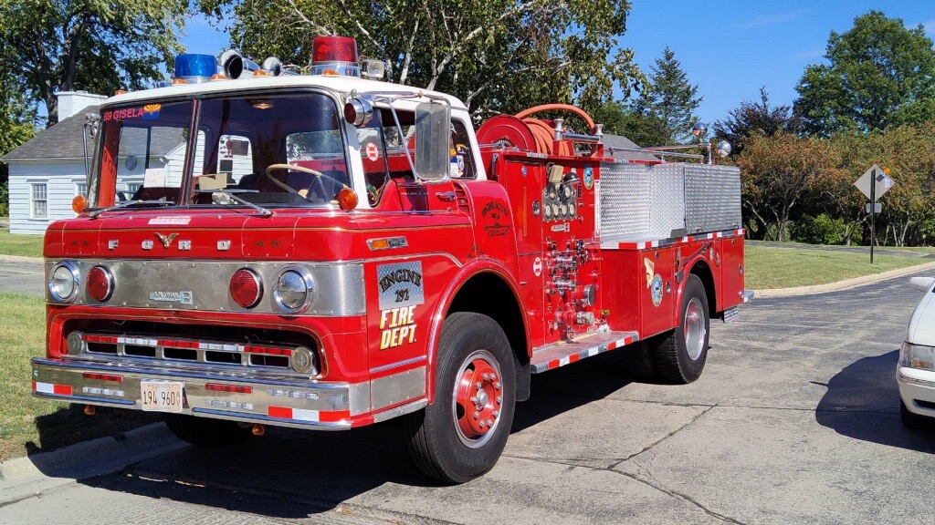 Used 1969 Ford 850 Firetruck Great Running and driving Truck | Mundelein, IL