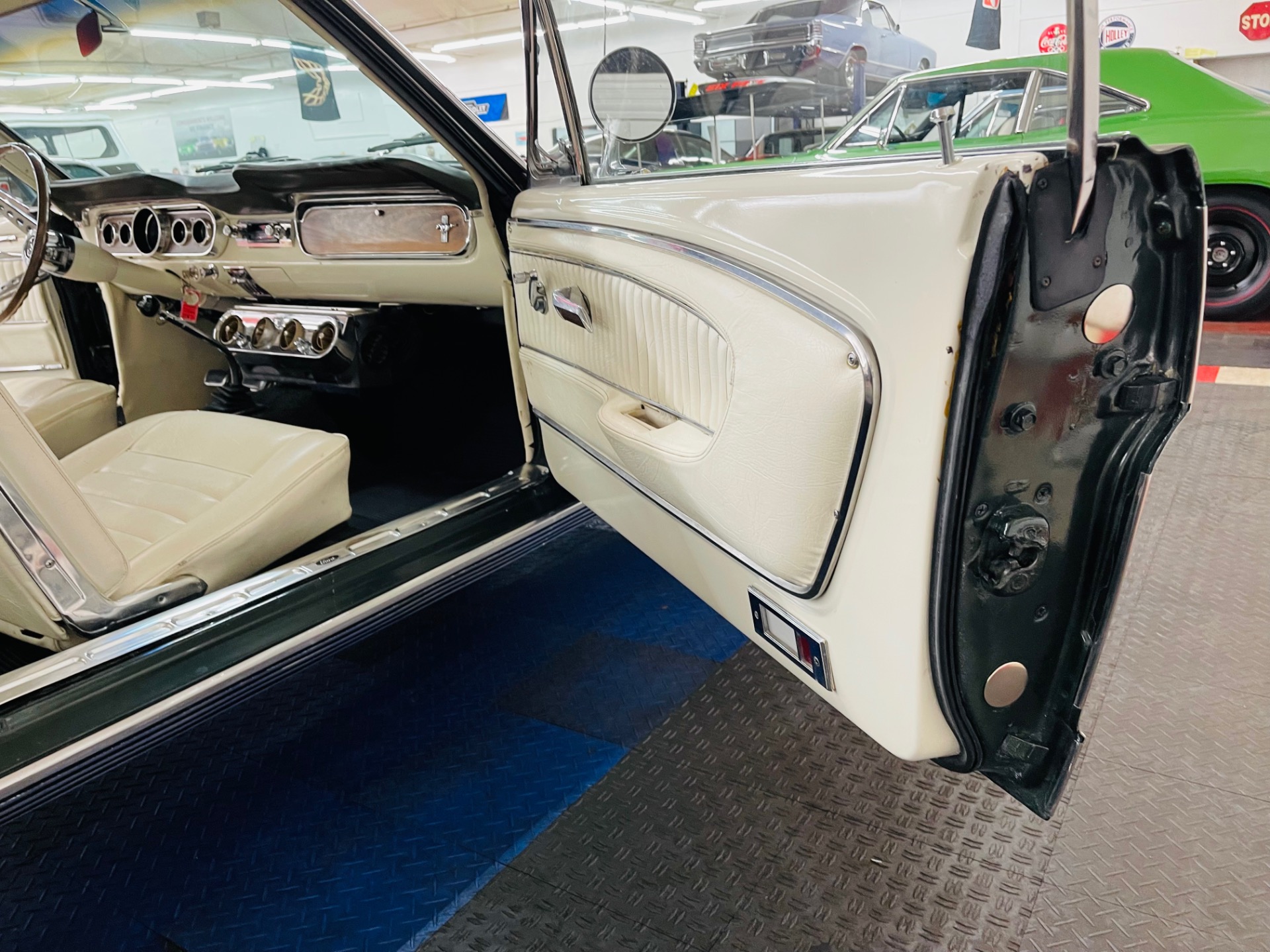 Used 1965 Ford Mustang - 4 SPEED - FACTORY A/C - SEE VIDEO | St. Petersburg, FL
