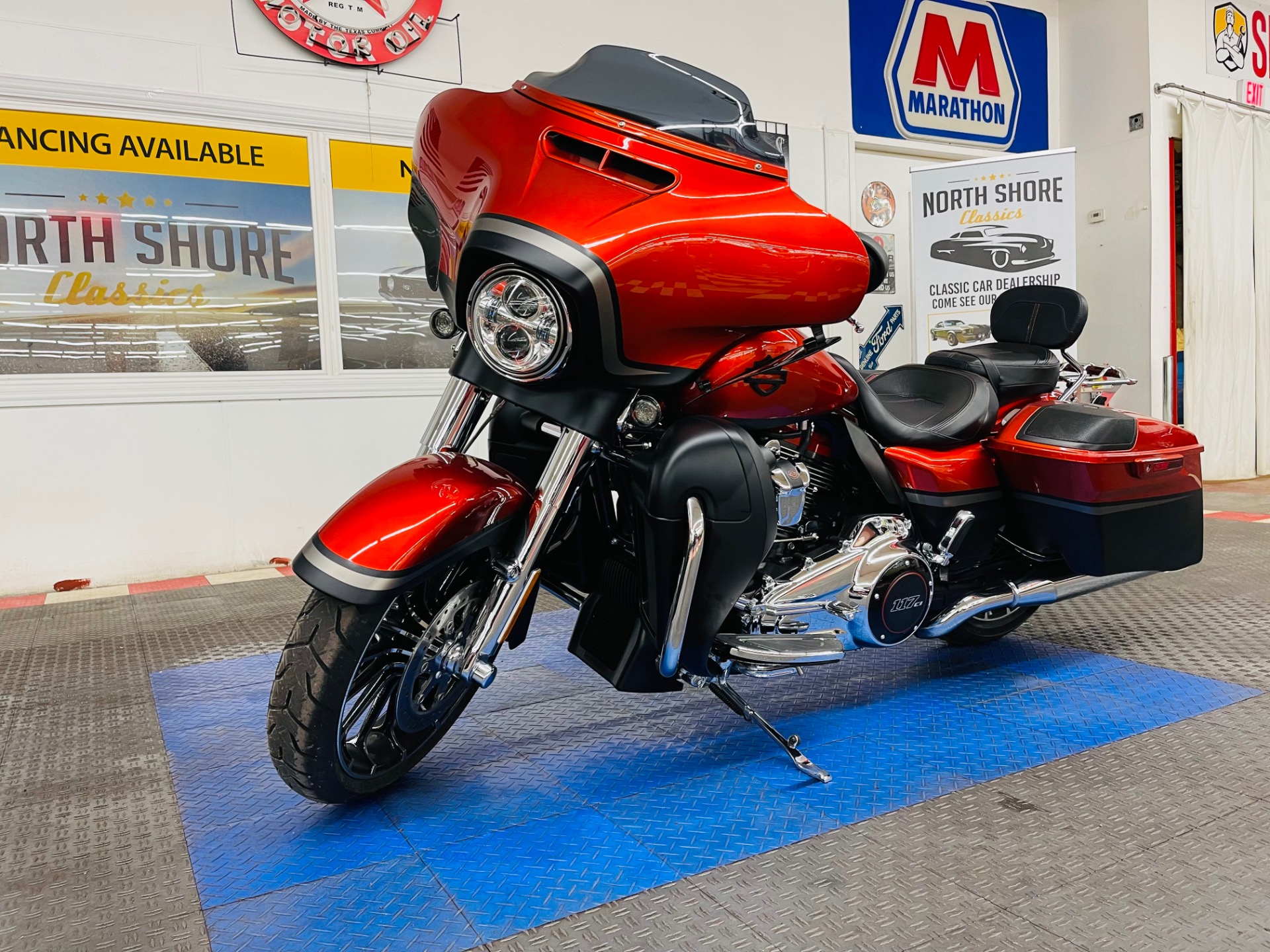 Used 2018 Harley Davidson Street Glide CVO Low Miles | St. Petersburg, FL