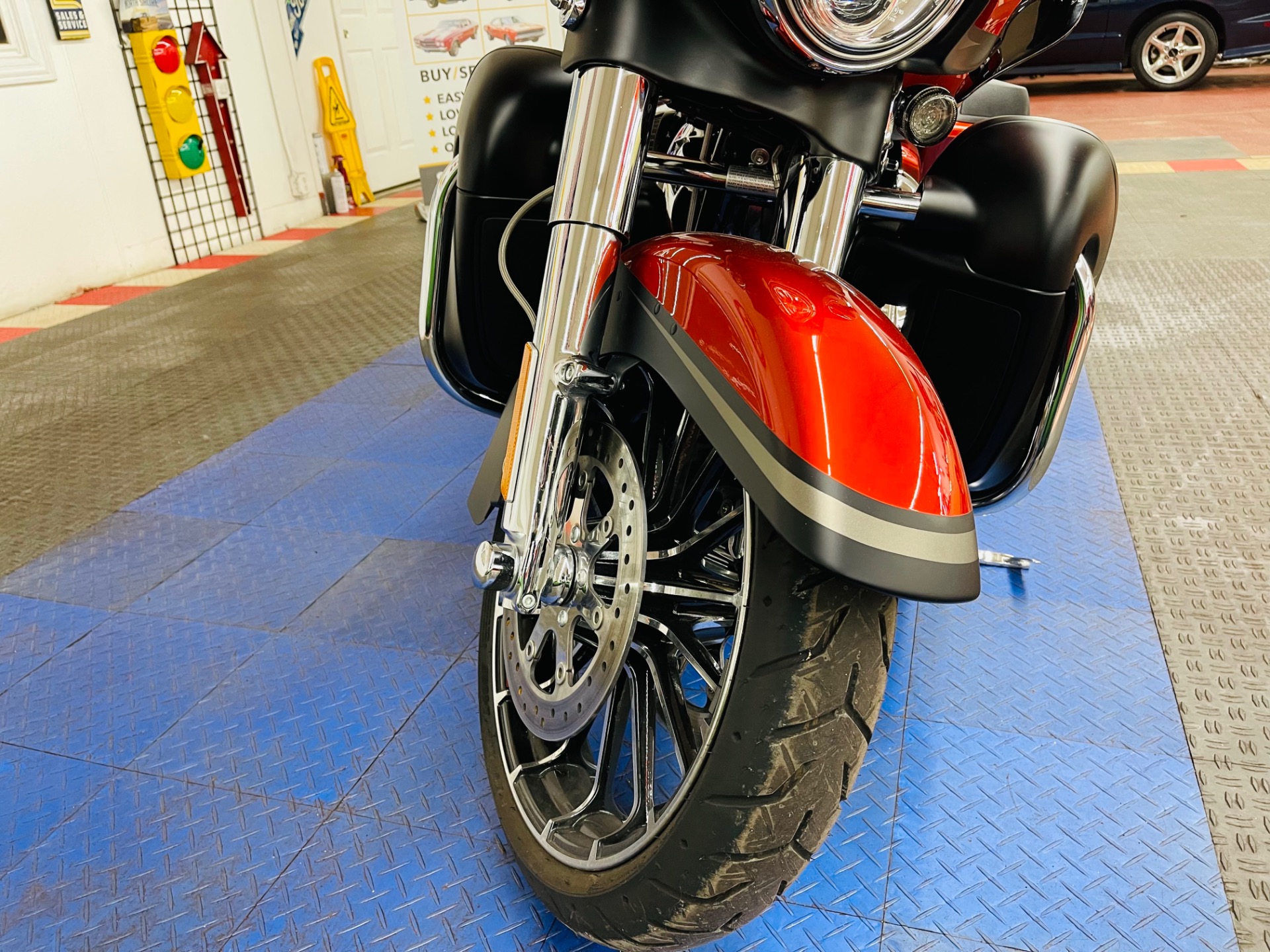 Used 2018 Harley Davidson Street Glide CVO Low Miles | St. Petersburg, FL