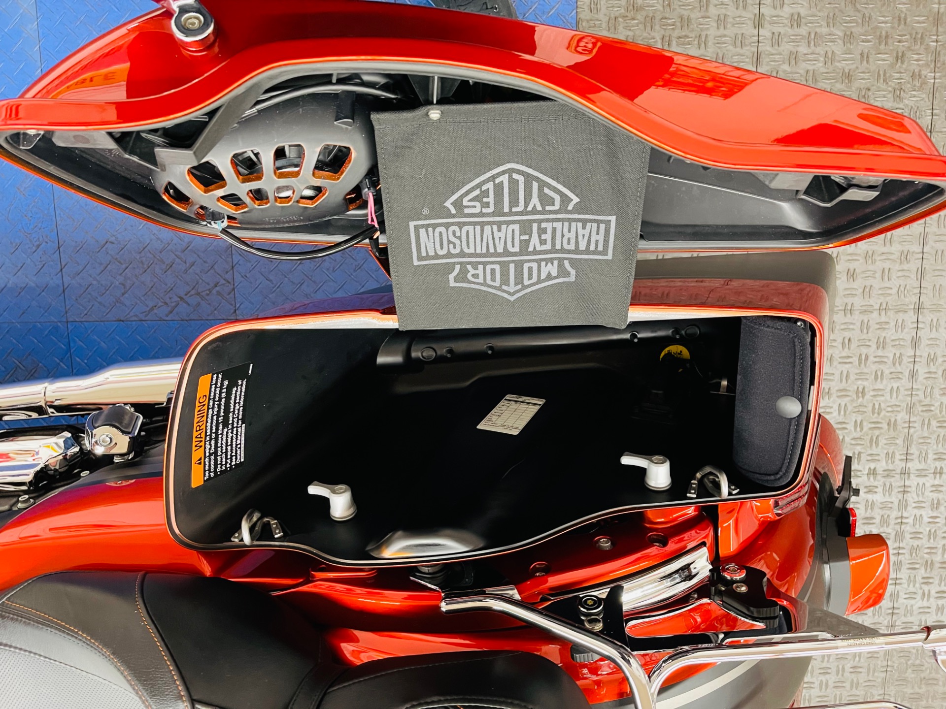 Used 2018 Harley Davidson Street Glide CVO Low Miles | St. Petersburg, FL