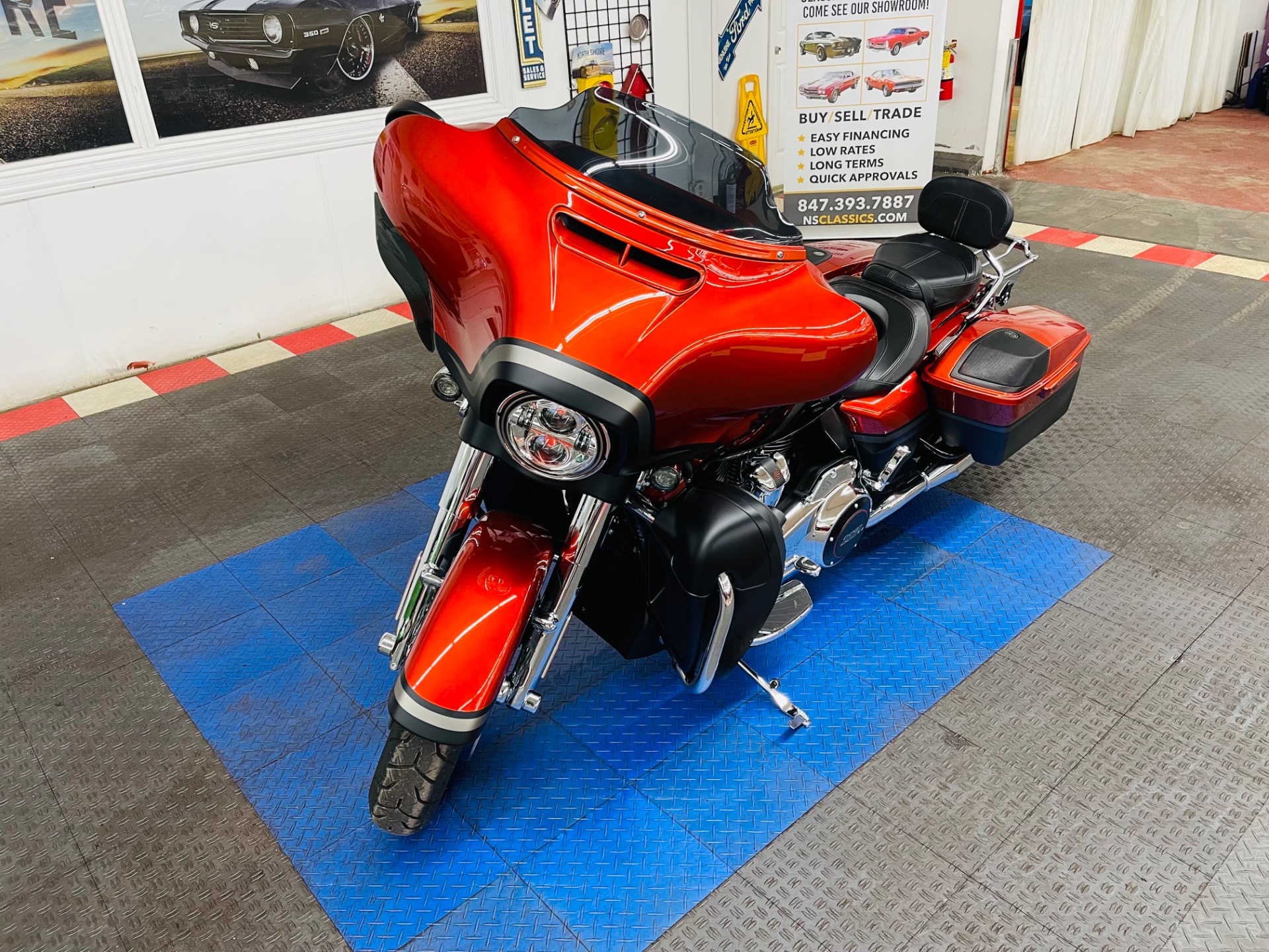 Used 2018 Harley Davidson Street Glide CVO Low Miles | St. Petersburg, FL