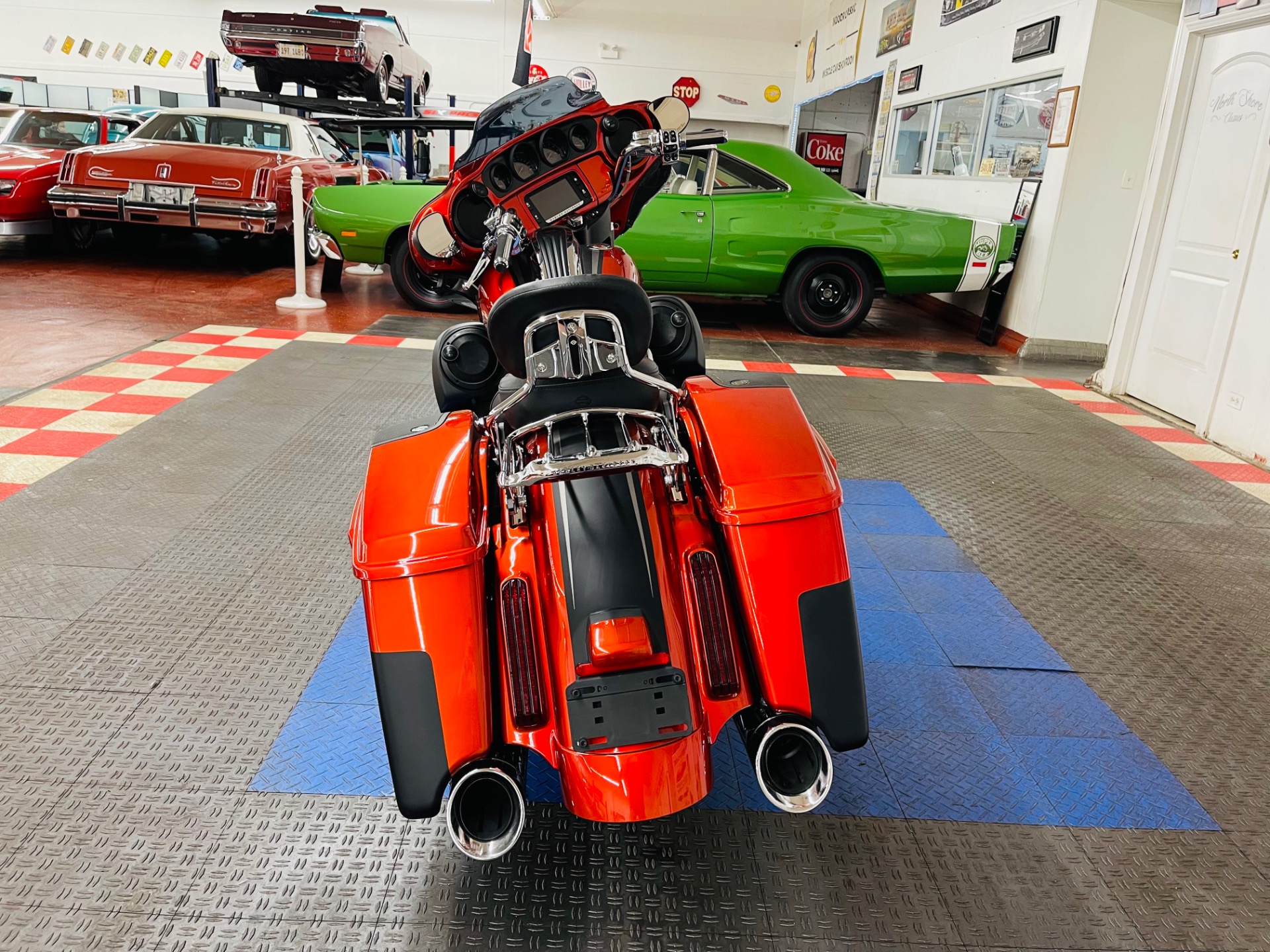 Used 2018 Harley Davidson Street Glide CVO Low Miles | St. Petersburg, FL