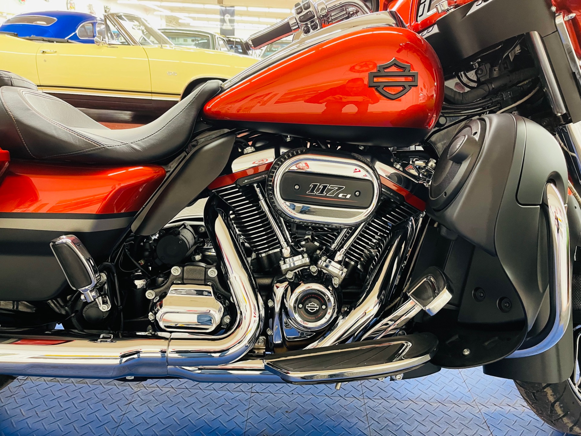 Used 2018 Harley Davidson Street Glide CVO Low Miles | St. Petersburg, FL