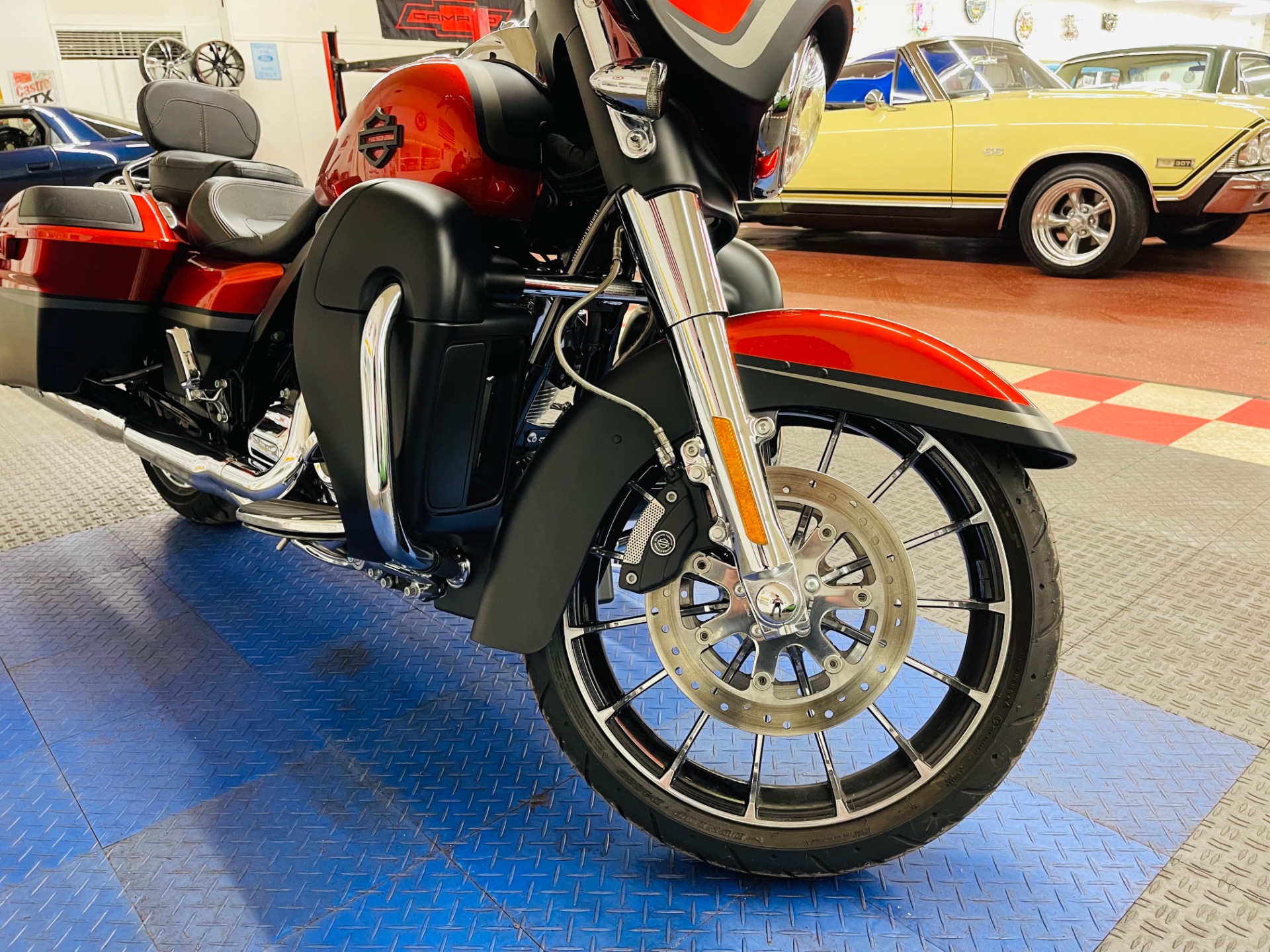Used 2018 Harley Davidson Street Glide CVO Low Miles | St. Petersburg, FL