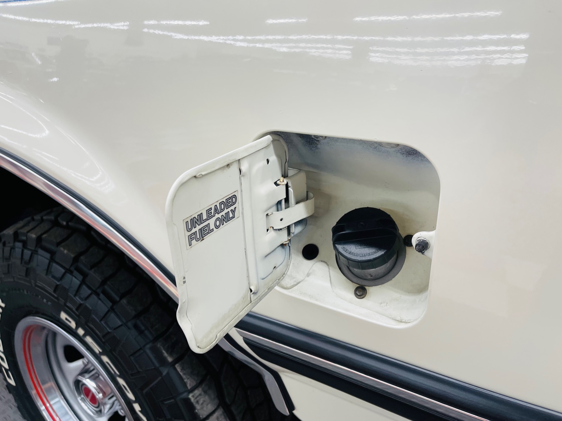 Used 1989 Ford Bronco - XLT - CALIFORNIA SUV - VERY CLEAN - SEE VIDEO | St. Petersburg, FL