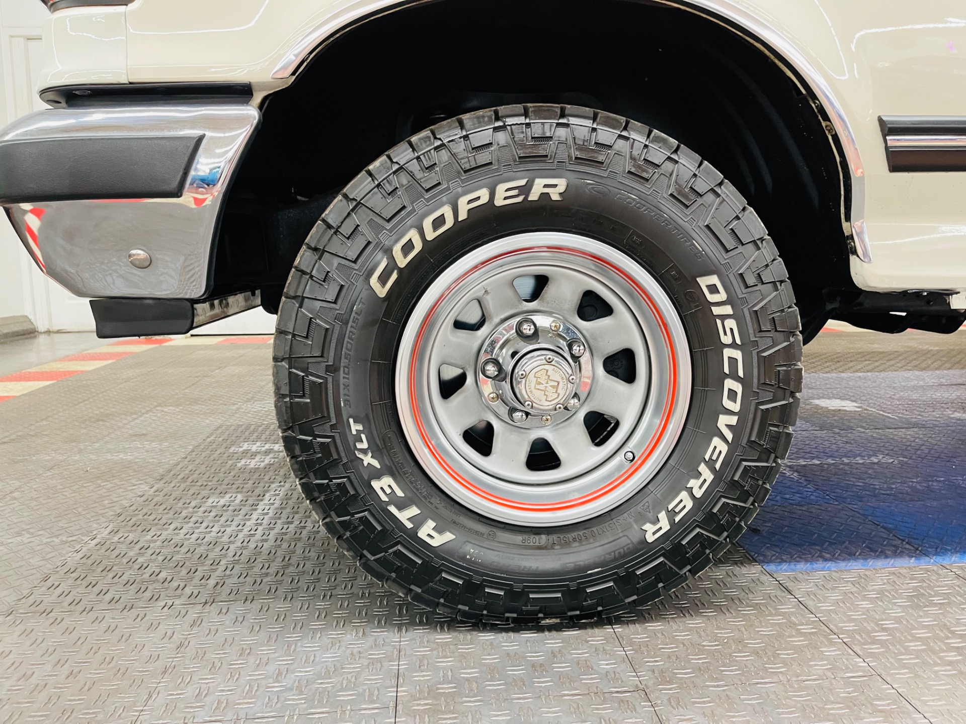 Used 1989 Ford Bronco - XLT - CALIFORNIA SUV - VERY CLEAN - SEE VIDEO | St. Petersburg, FL