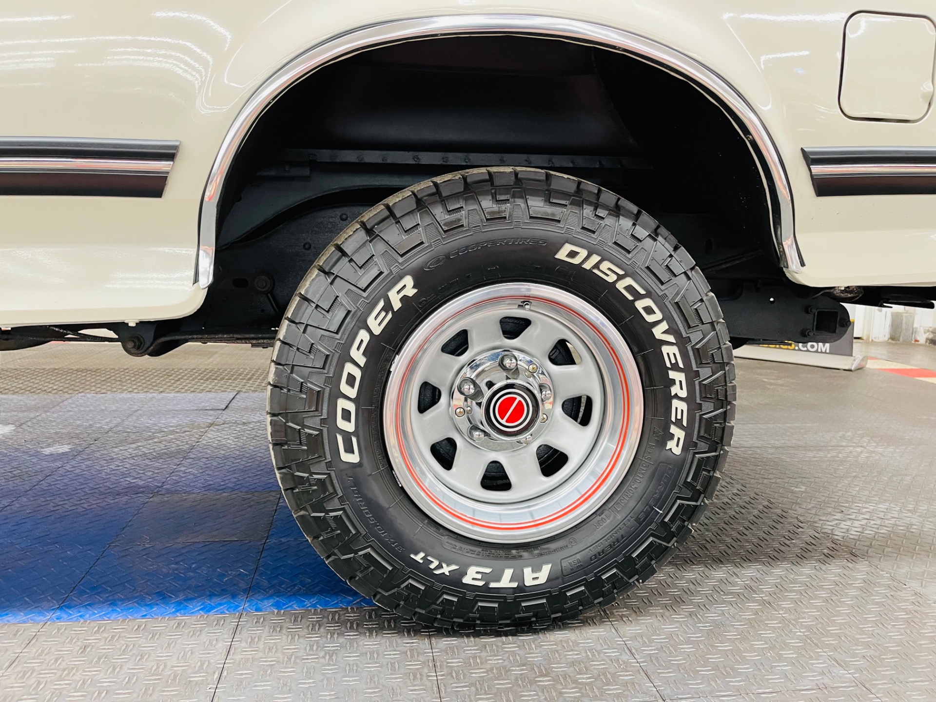 Used 1989 Ford Bronco - XLT - CALIFORNIA SUV - VERY CLEAN - SEE VIDEO | St. Petersburg, FL