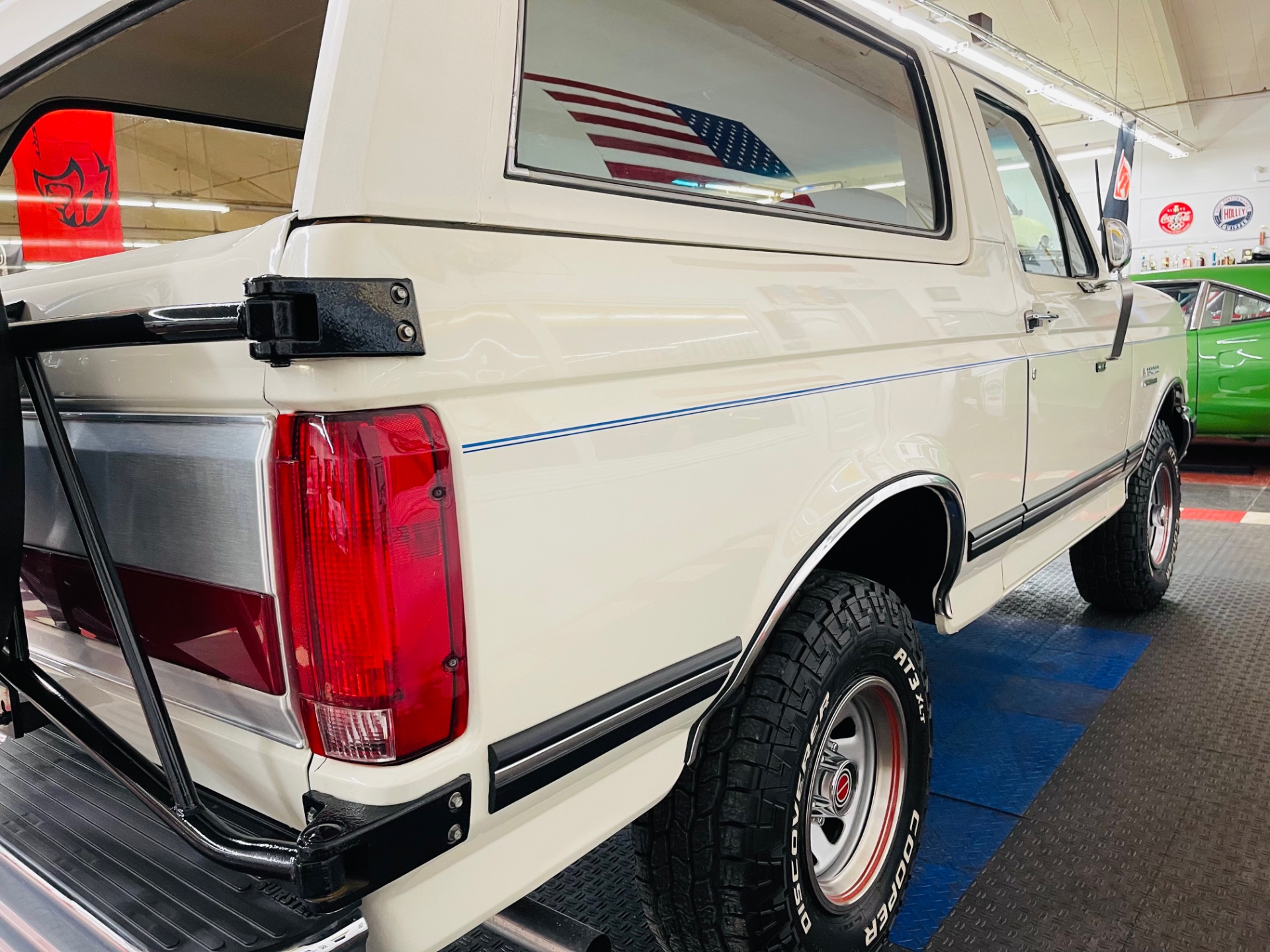 Used 1989 Ford Bronco - XLT - CALIFORNIA SUV - VERY CLEAN - SEE VIDEO | St. Petersburg, FL