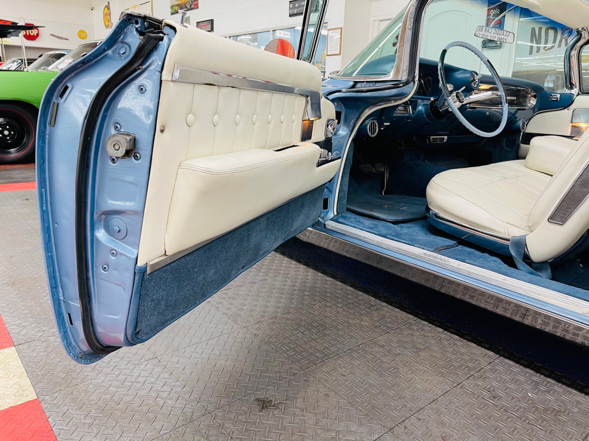 Used 1960 Cadillac 62 - CONVERTIBLE - ELDORADO TRIM - AIR RIDE - SEE VIDEO | St. Petersburg, FL