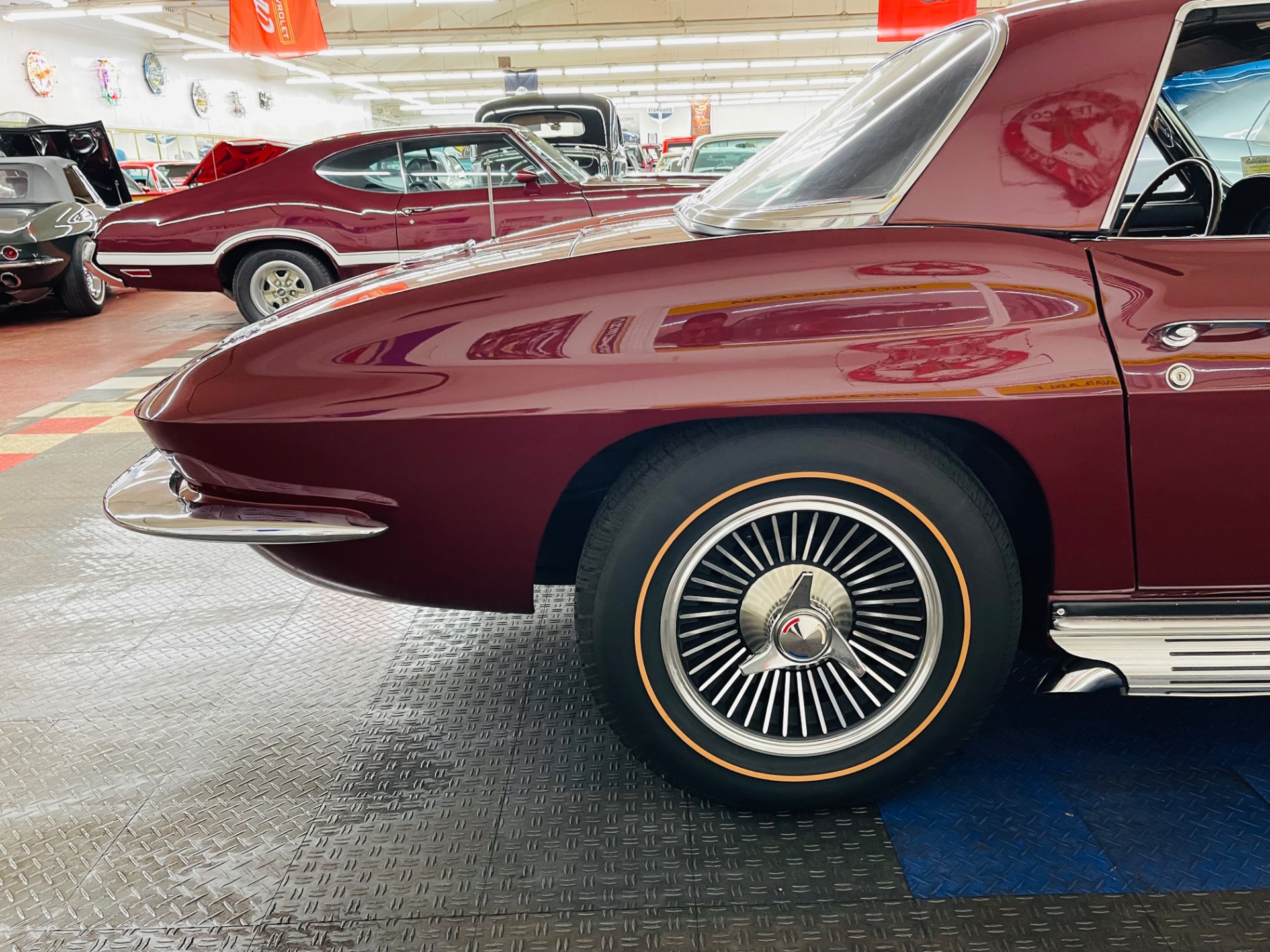 Used 1966 Chevrolet Corvette - CONVERTIBLE - TWO TOPS - 425HP 427 ENGINE - SEE VIDEO | St. Petersburg, FL