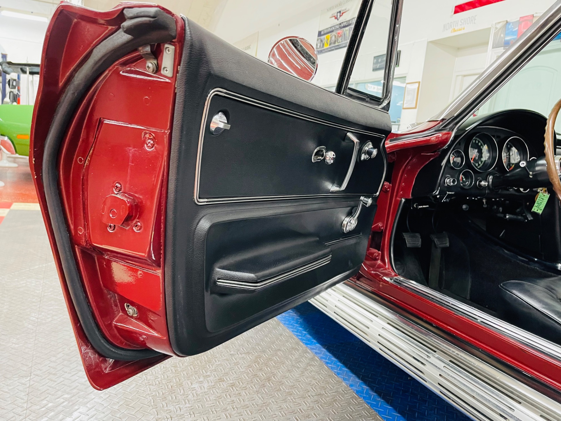 Used 1966 Chevrolet Corvette - CONVERTIBLE - TWO TOPS - 425HP 427 ENGINE - SEE VIDEO | St. Petersburg, FL