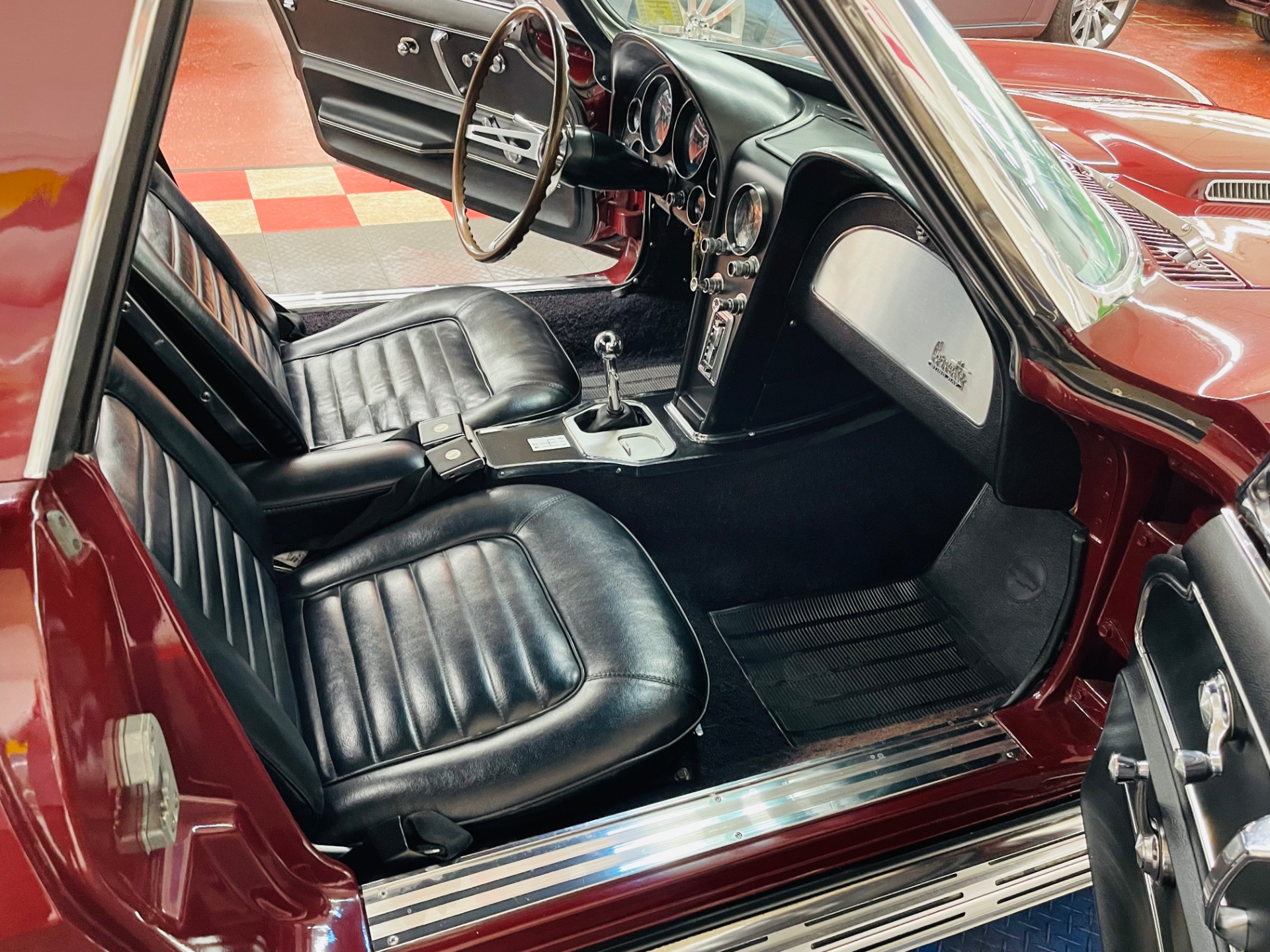 Used 1966 Chevrolet Corvette - CONVERTIBLE - TWO TOPS - 425HP 427 ENGINE - SEE VIDEO | St. Petersburg, FL