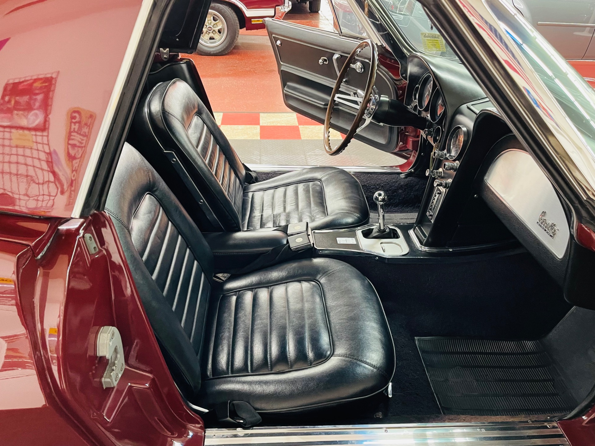 Used 1966 Chevrolet Corvette - CONVERTIBLE - TWO TOPS - 425HP 427 ENGINE - SEE VIDEO | St. Petersburg, FL