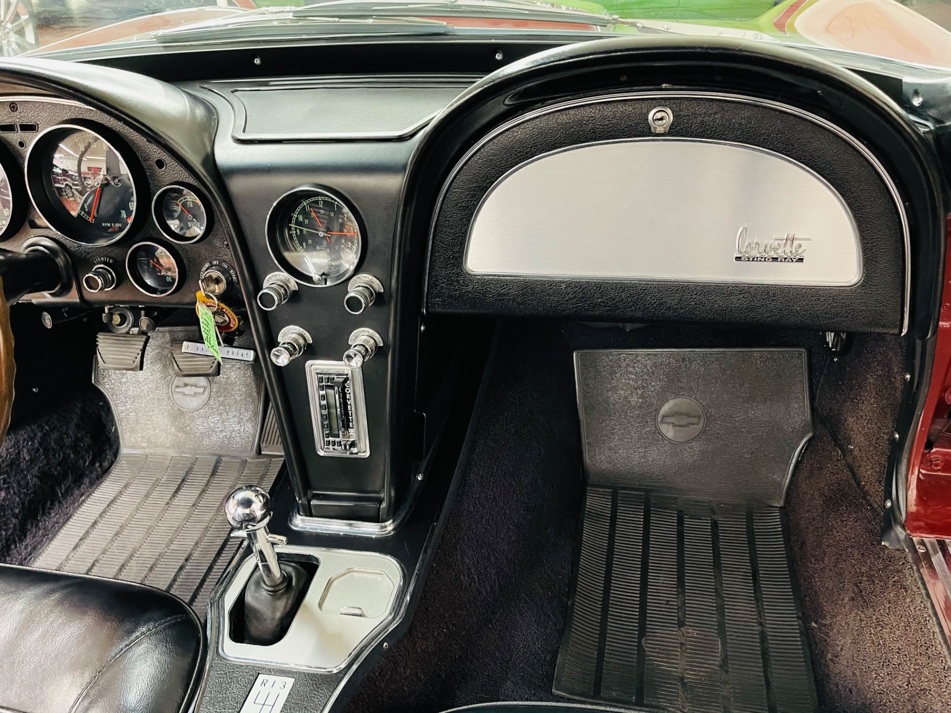 Used 1966 Chevrolet Corvette - CONVERTIBLE - TWO TOPS - 425HP 427 ENGINE - SEE VIDEO | St. Petersburg, FL