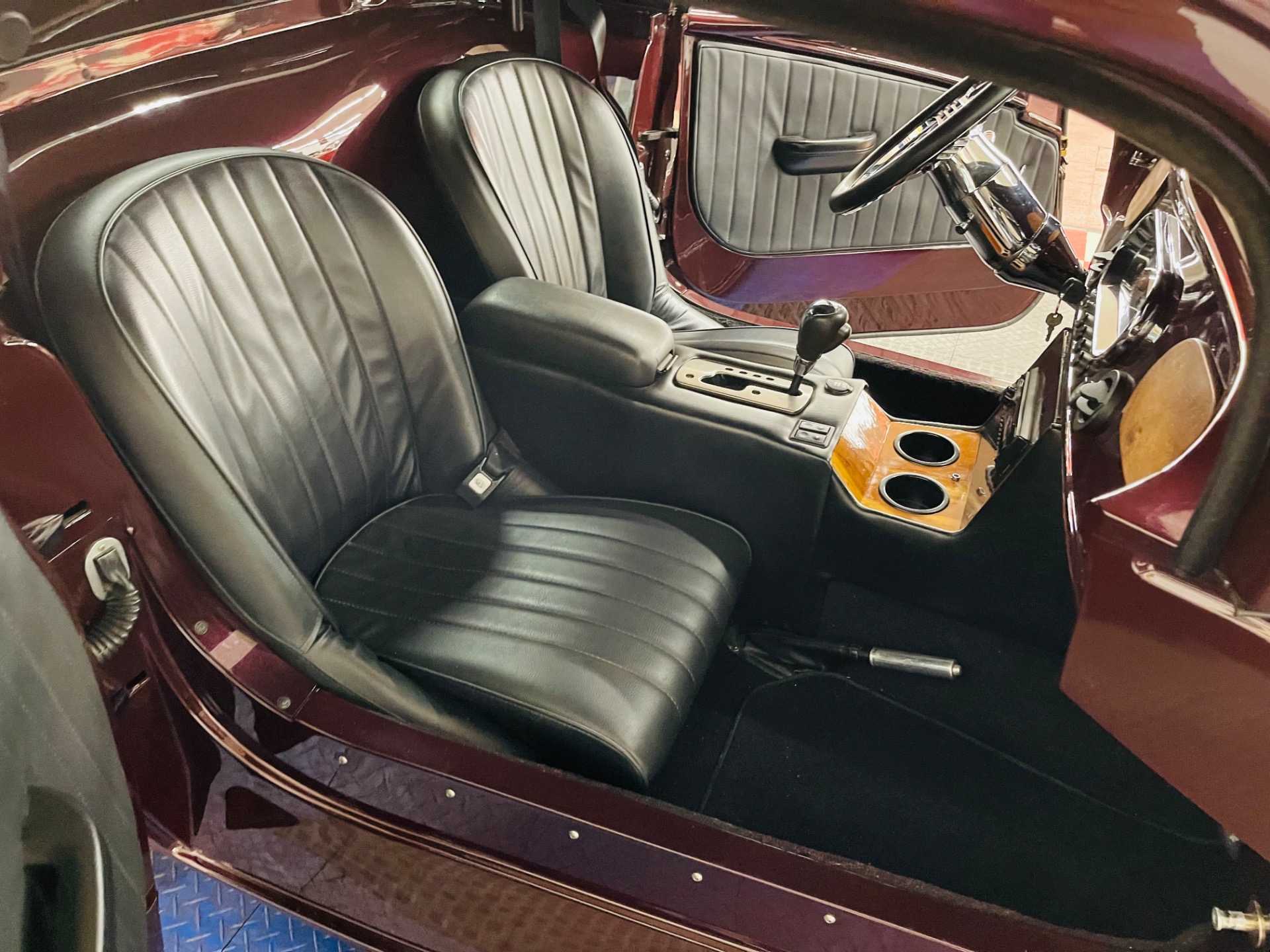 Used 1933 Ford Hot Rod / Street Rod - FACTORY FIVE ROADSTER - 6.0L L76 ENGINE - SEE VIDEO | Mundelein, IL