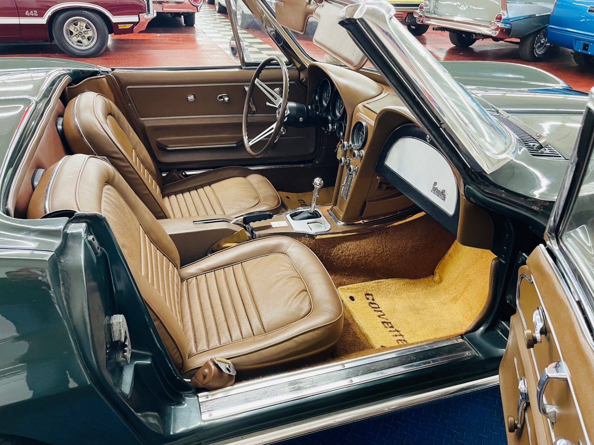Used 1967 Chevrolet Corvette - CONVERTIBLE - 327 ENGINE - 4 SPEED - SEE VIDEO | St. Petersburg, FL
