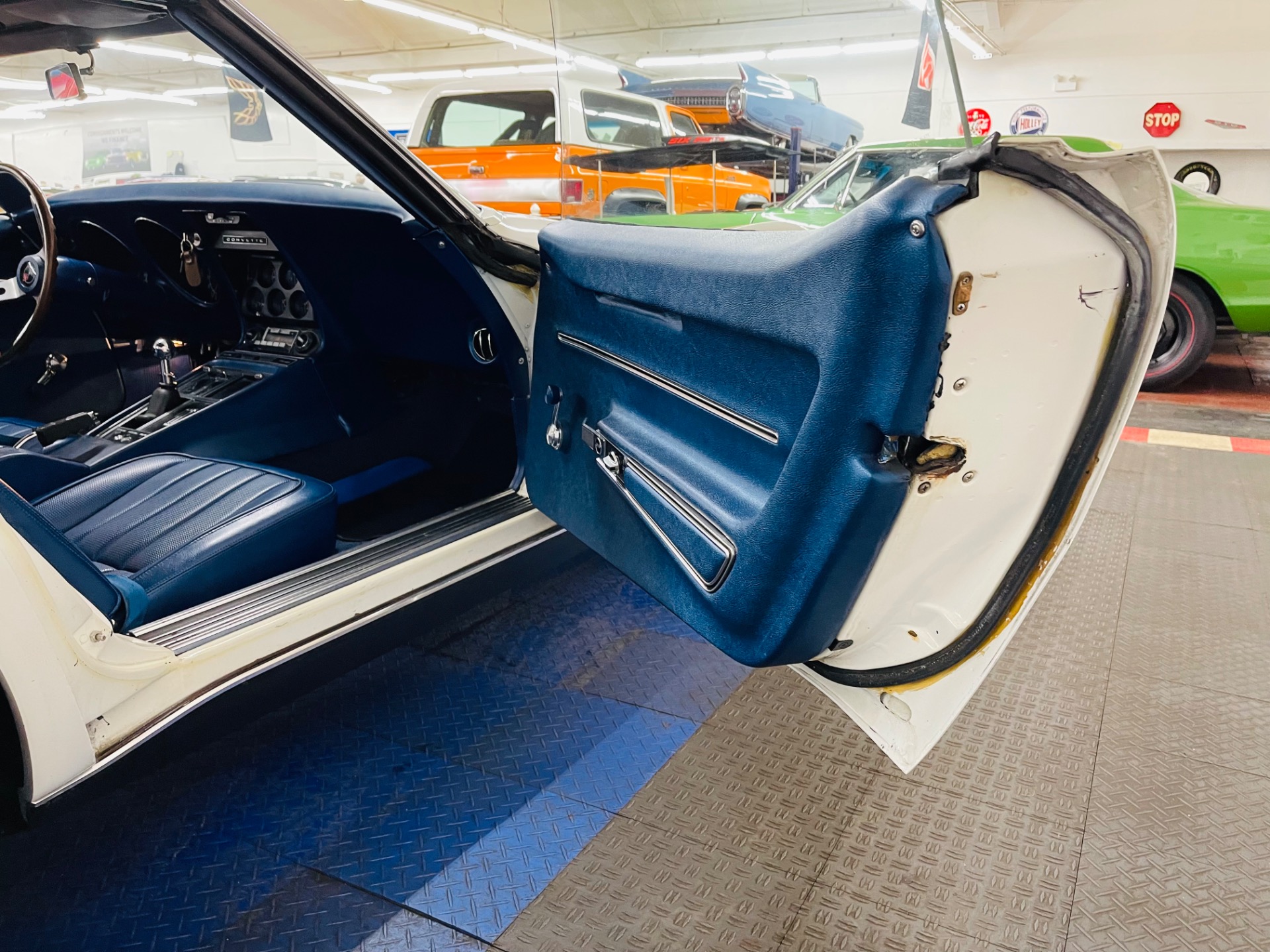 Used 1968 Chevrolet Corvette - NUMBERS MATCHING L79 - 4 SPEED MANUAL - SEE VIDEO | Mundelein, IL