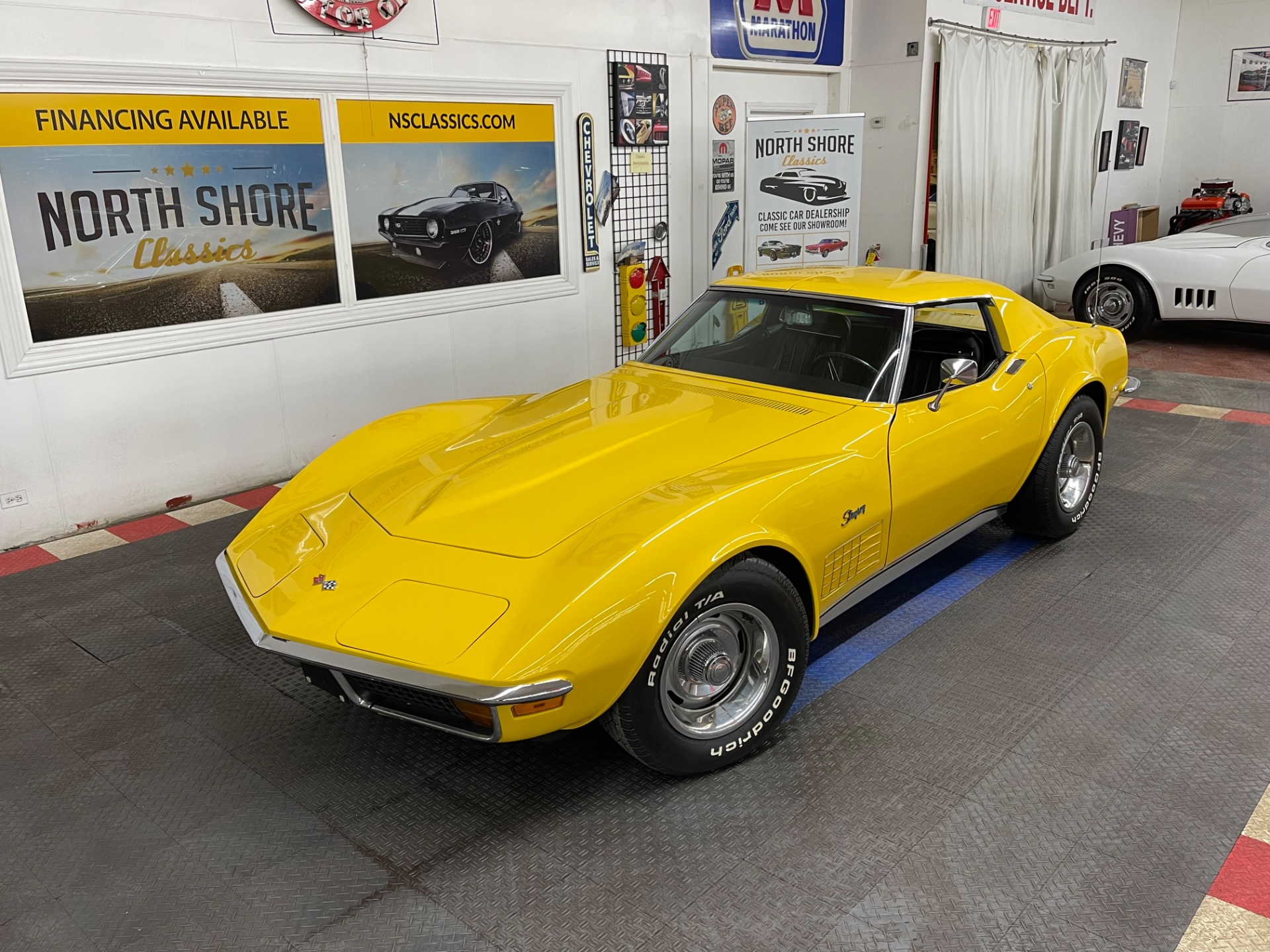 Used 1971 Chevrolet Corvette - HIGHLY OPTIONED COUPE - FACTORY A/C - SEE VIDEO | Mundelein, IL