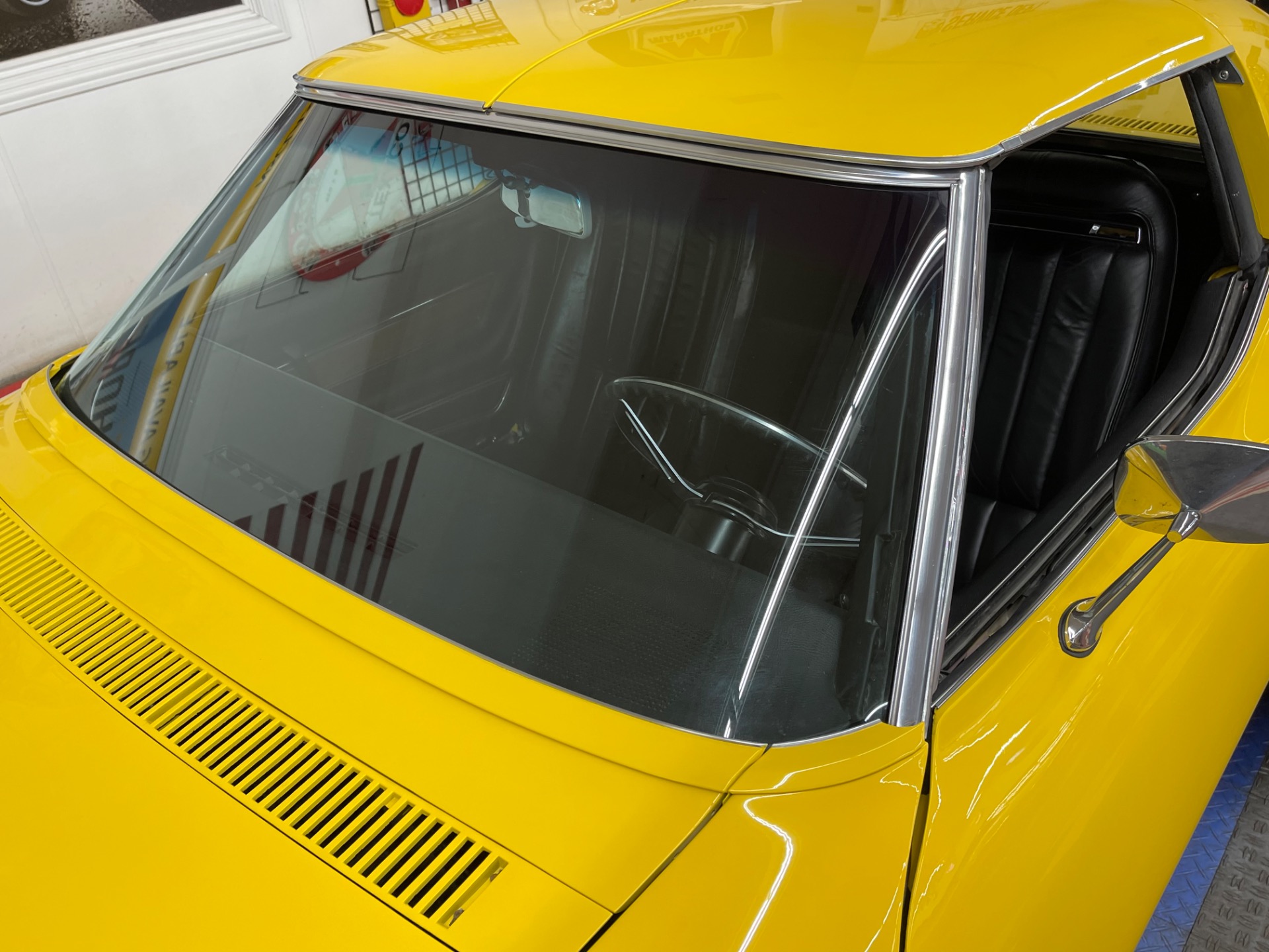 Used 1971 Chevrolet Corvette - HIGHLY OPTIONED COUPE - FACTORY A/C - SEE VIDEO | Mundelein, IL