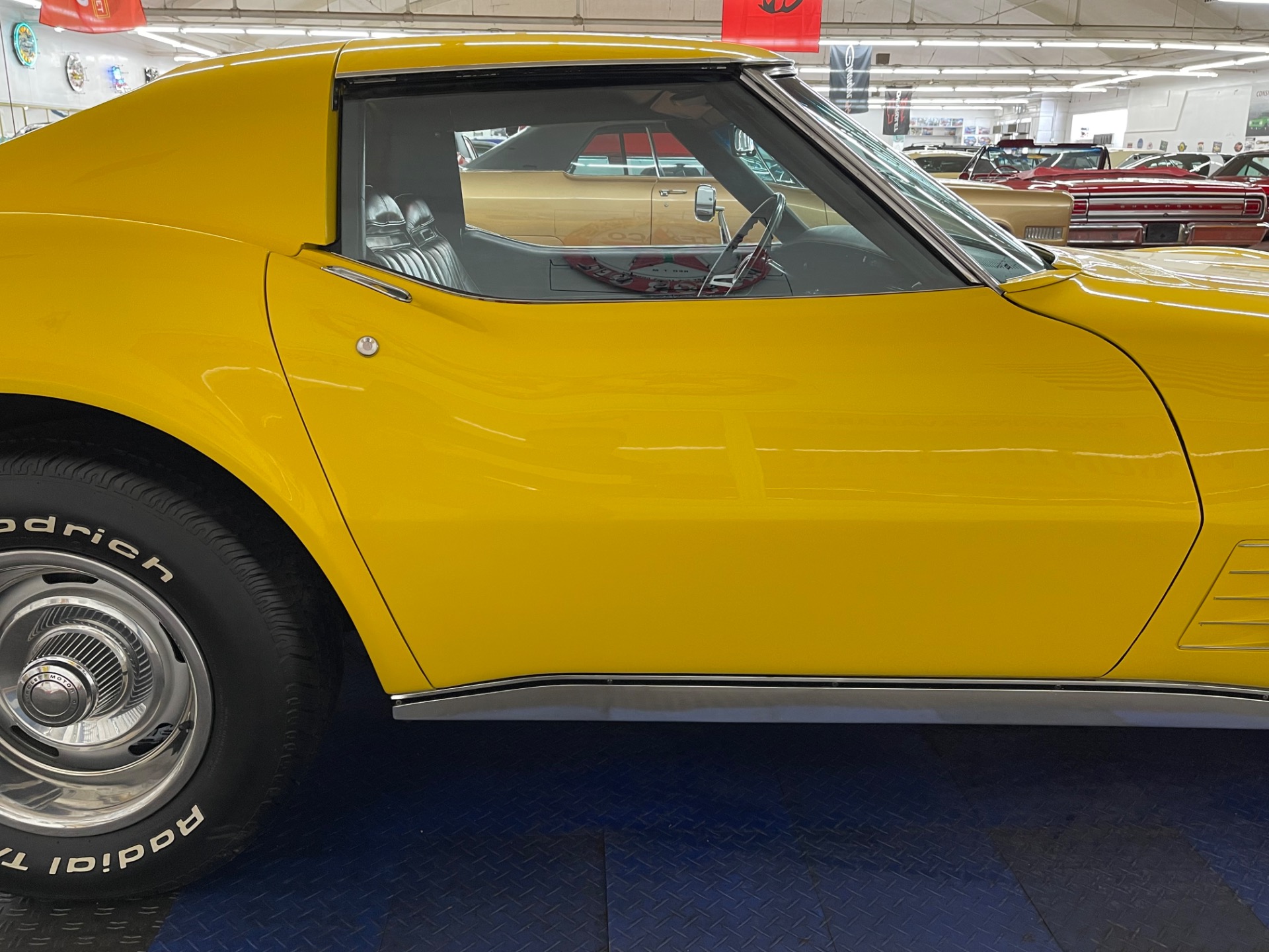 Used 1971 Chevrolet Corvette - HIGHLY OPTIONED COUPE - FACTORY A/C - SEE VIDEO | Mundelein, IL