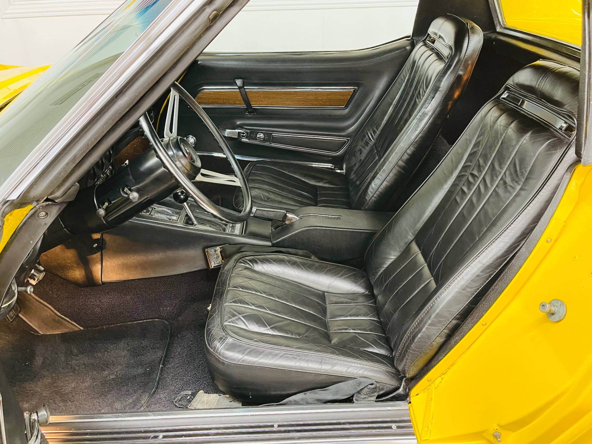 Used 1971 Chevrolet Corvette - HIGHLY OPTIONED COUPE - FACTORY A/C - SEE VIDEO | Mundelein, IL