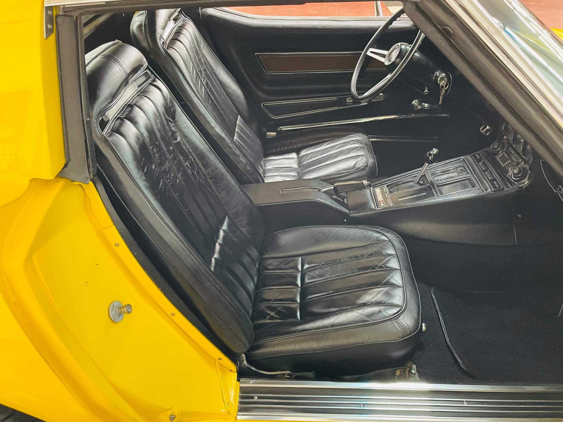 Used 1971 Chevrolet Corvette - HIGHLY OPTIONED COUPE - FACTORY A/C - SEE VIDEO | Mundelein, IL