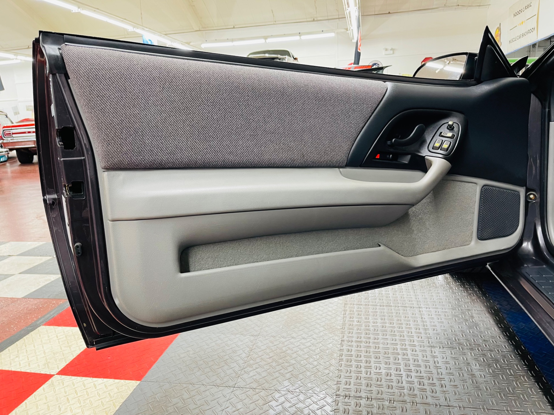 Used 1993 Chevrolet Camaro - Z28 - SUPER LOW MILES - LIKE NEW - SEE VIDEO | Mundelein, IL