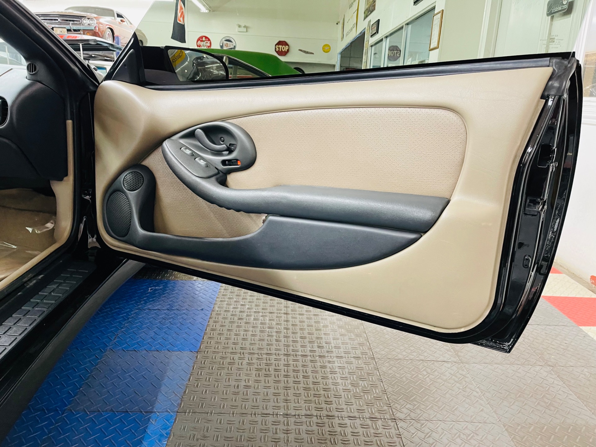 Used 1999 Pontiac Firebird - TRANS AM - CUSTOM PAINT - T-TOPS - AUTO TRANS - SEE VIDEO | Mundelein, IL
